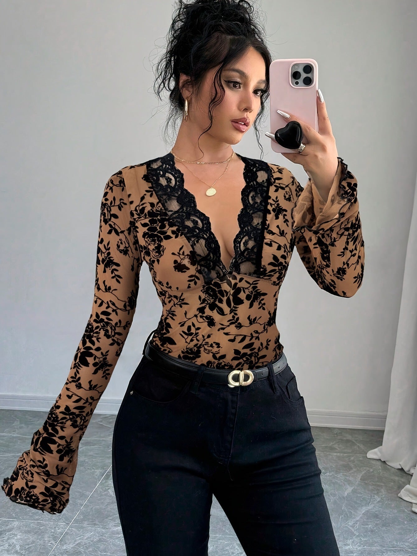 Women V-neck Lace Mesh Flare Sleeve T-shirt