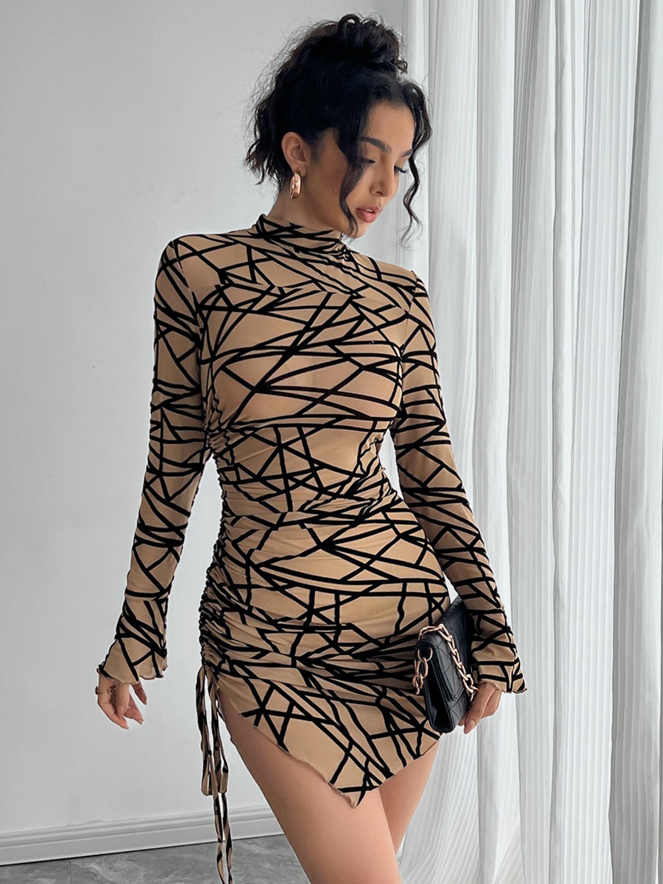 Slim-fit Side Drawstring Stand-up Collar Long-sleeved Irregular Short Dress