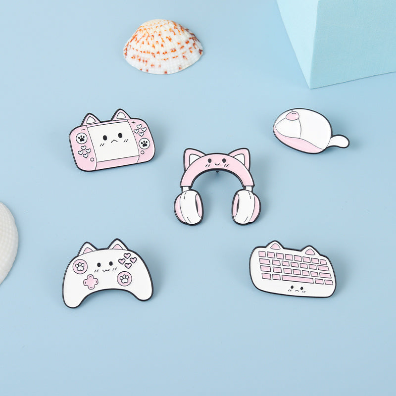 Cute Japanese Cartoon Brooch â€?Decorative Pin for Backpacks and Clothing