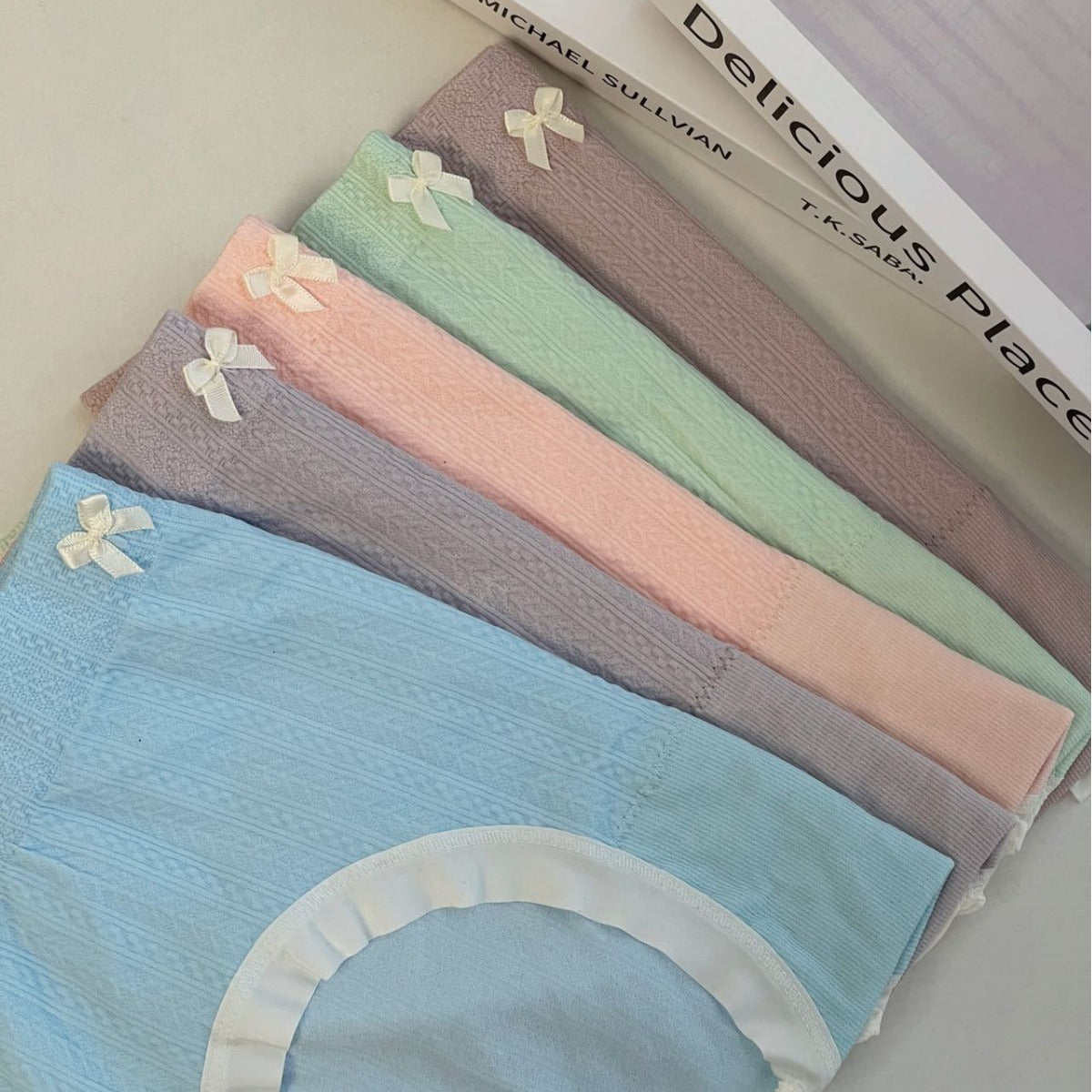 Women's 5-Piece Gift Box Bowknot Hip-lifting Briefs