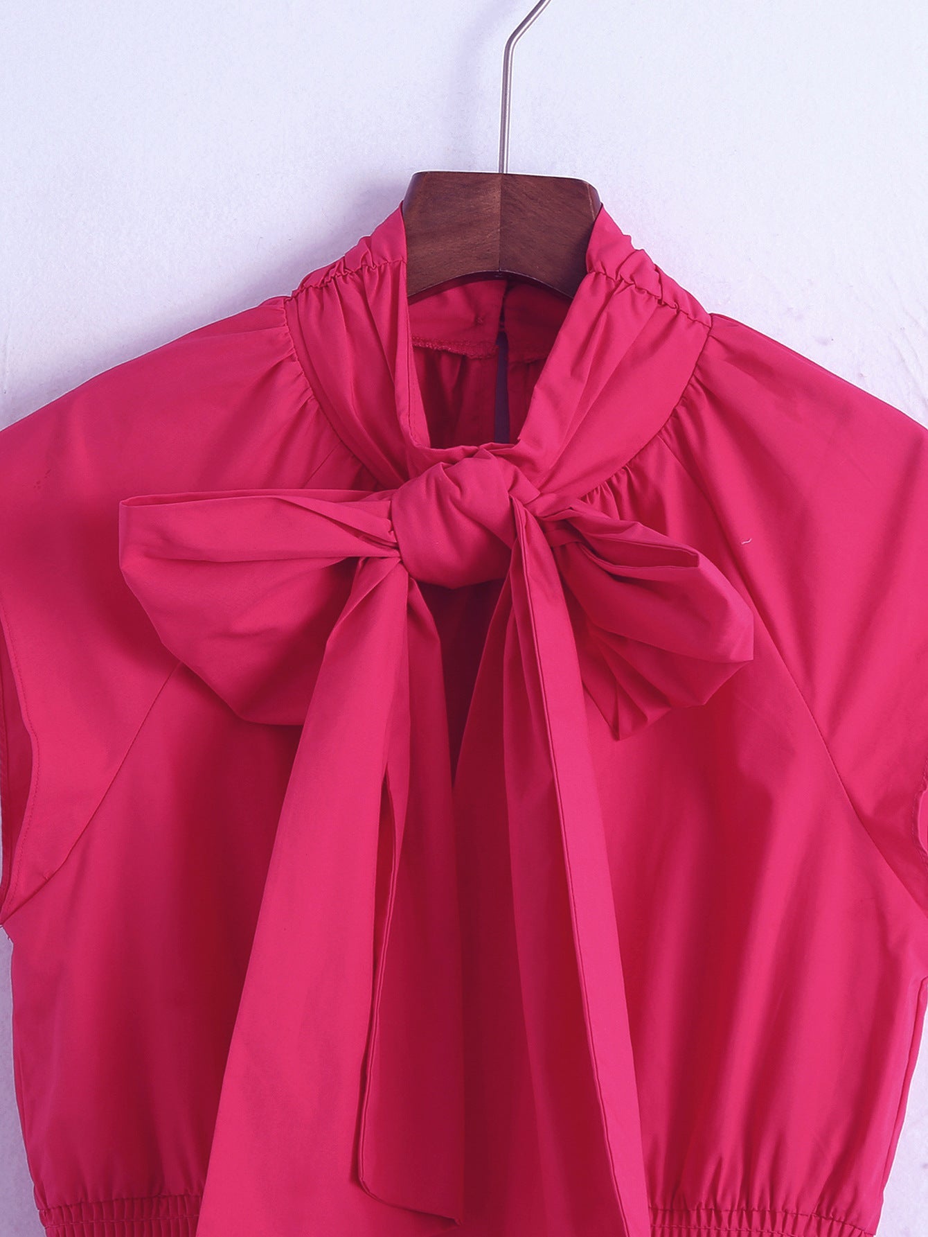 Ladies Bow Tie Bow Tie Waist Ruffled Sleeveless Shirt