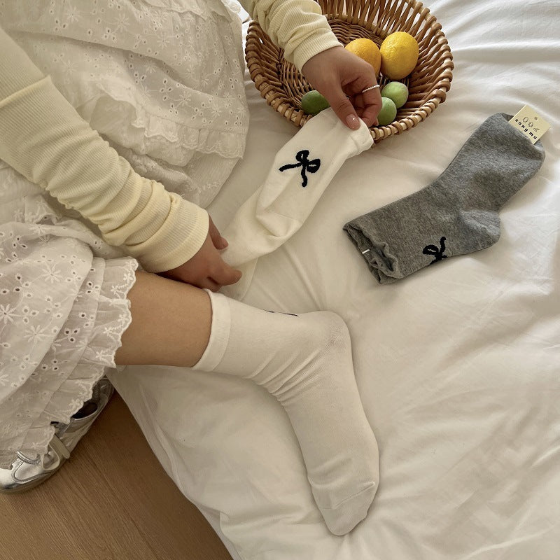 Japanese Style Simple Mid-calf Length Socks For Women Spring And Summer Heel Bow