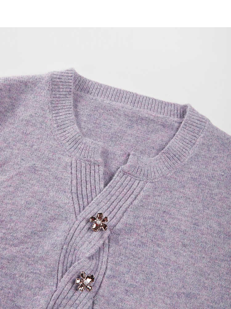 New Bow V-neck Sweater Dignified Sense Of Design Slit Hemline At Hem Short Loose Sweater Women