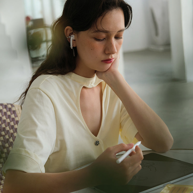 Vintage Pearl Brooch â€?Women's Decorative Accessory for Necklines