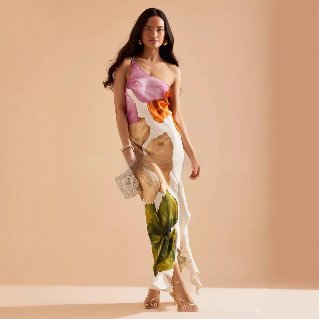 Women's Sexy One-shoulder Super Long Suspender Dress