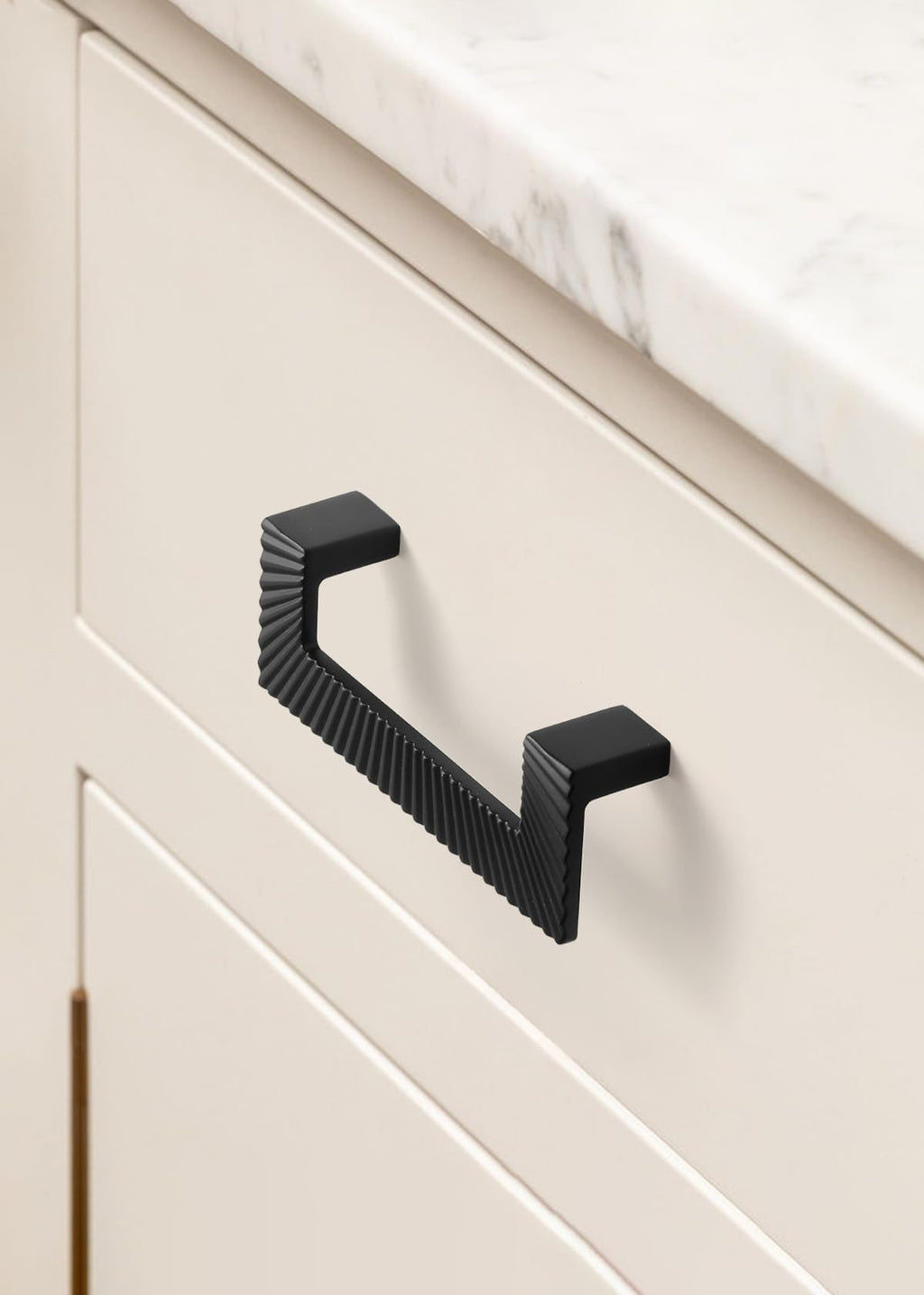 Cabinet Pulls 3-3/4" Hole Center Drawer Pulls Handles Hardware