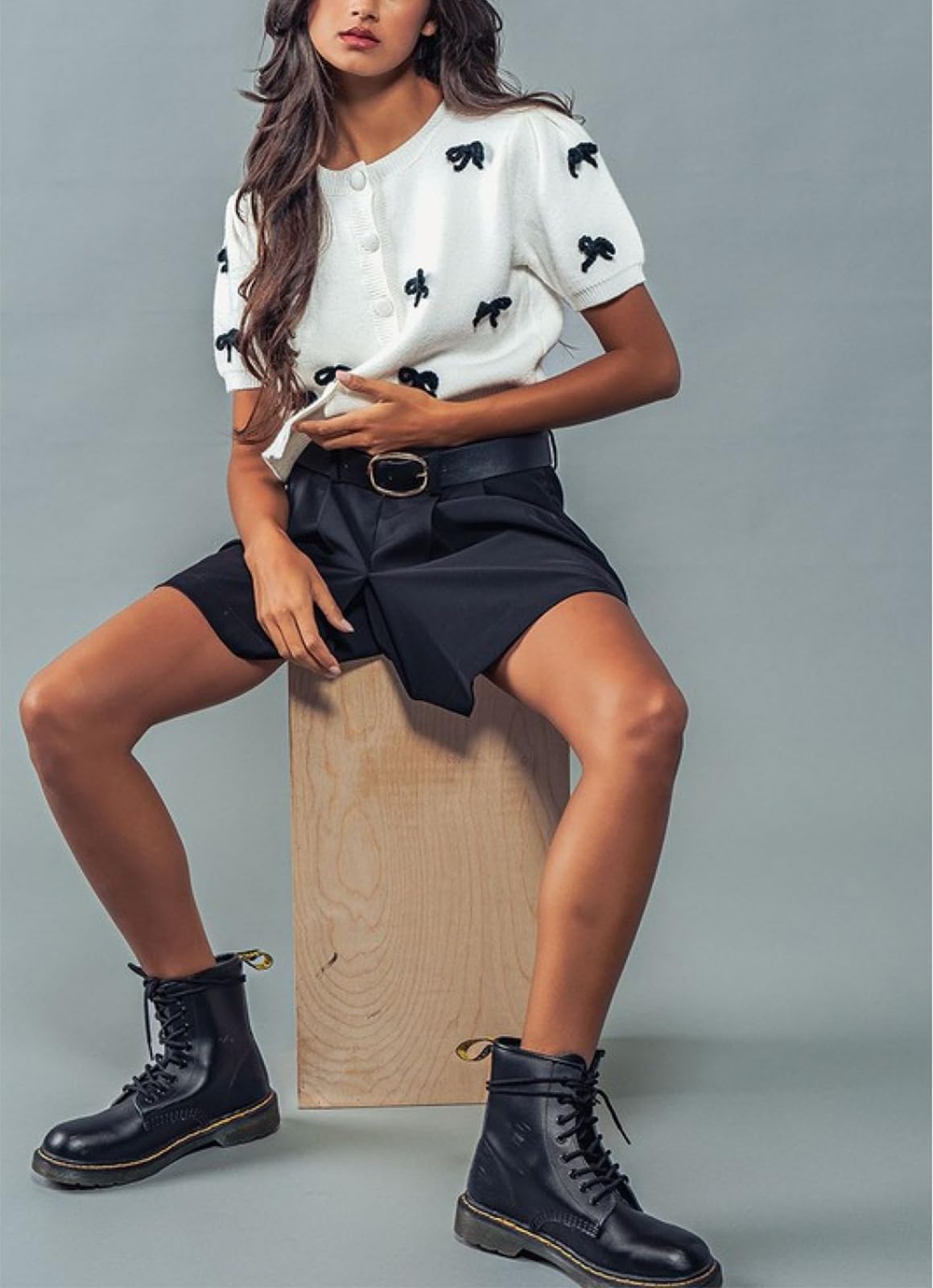 Women Short Sleeve Cardigans Cute Y2k Crop Tops Bow Tie Button Down Knitted Shirts Lightweight Cardigan Sweaters