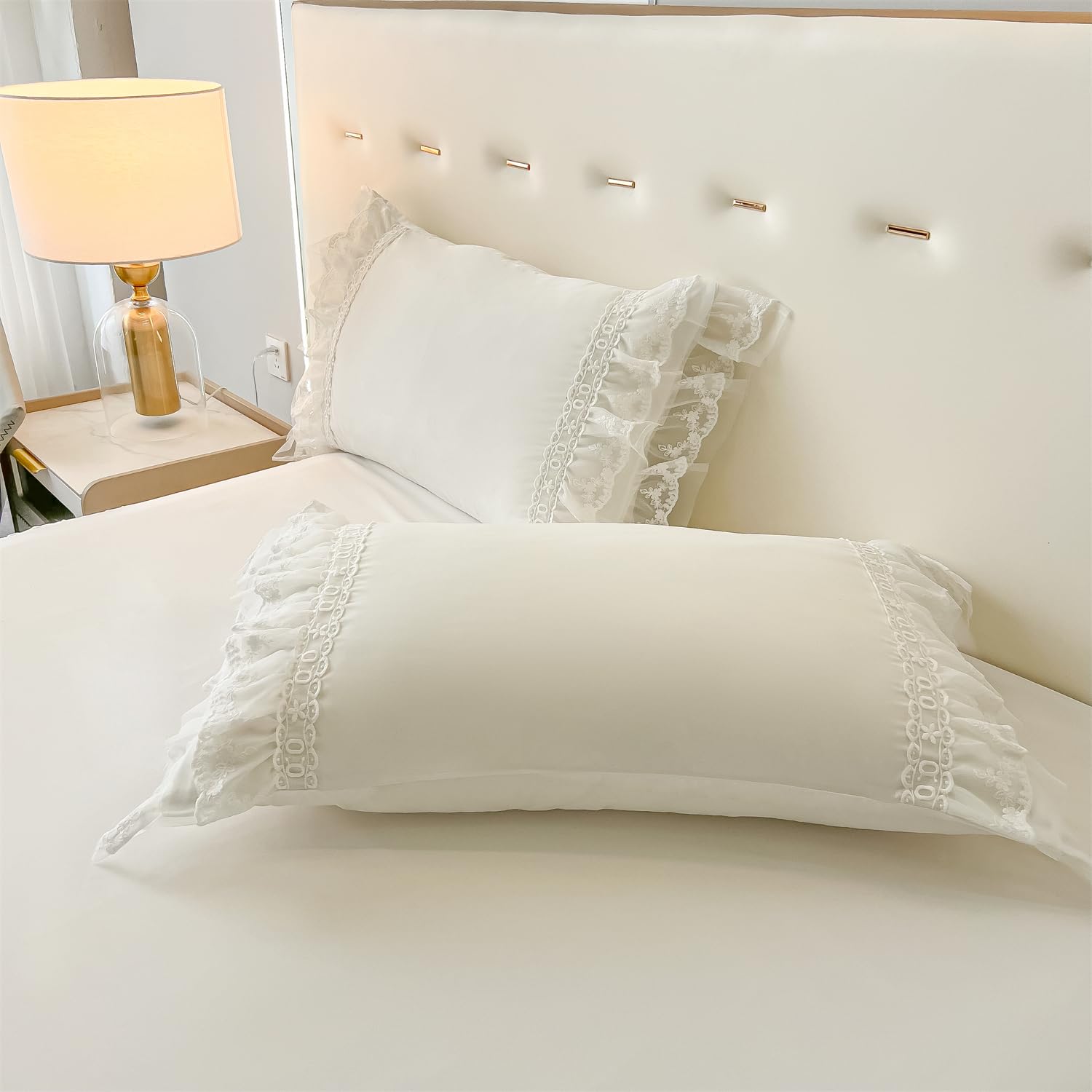 Chic Ruffle Lace Polyester Duvet Cover Set -Bedding-2 Piece Duvet Cover with Zipper Closure -Ultra Soft and Light Weight