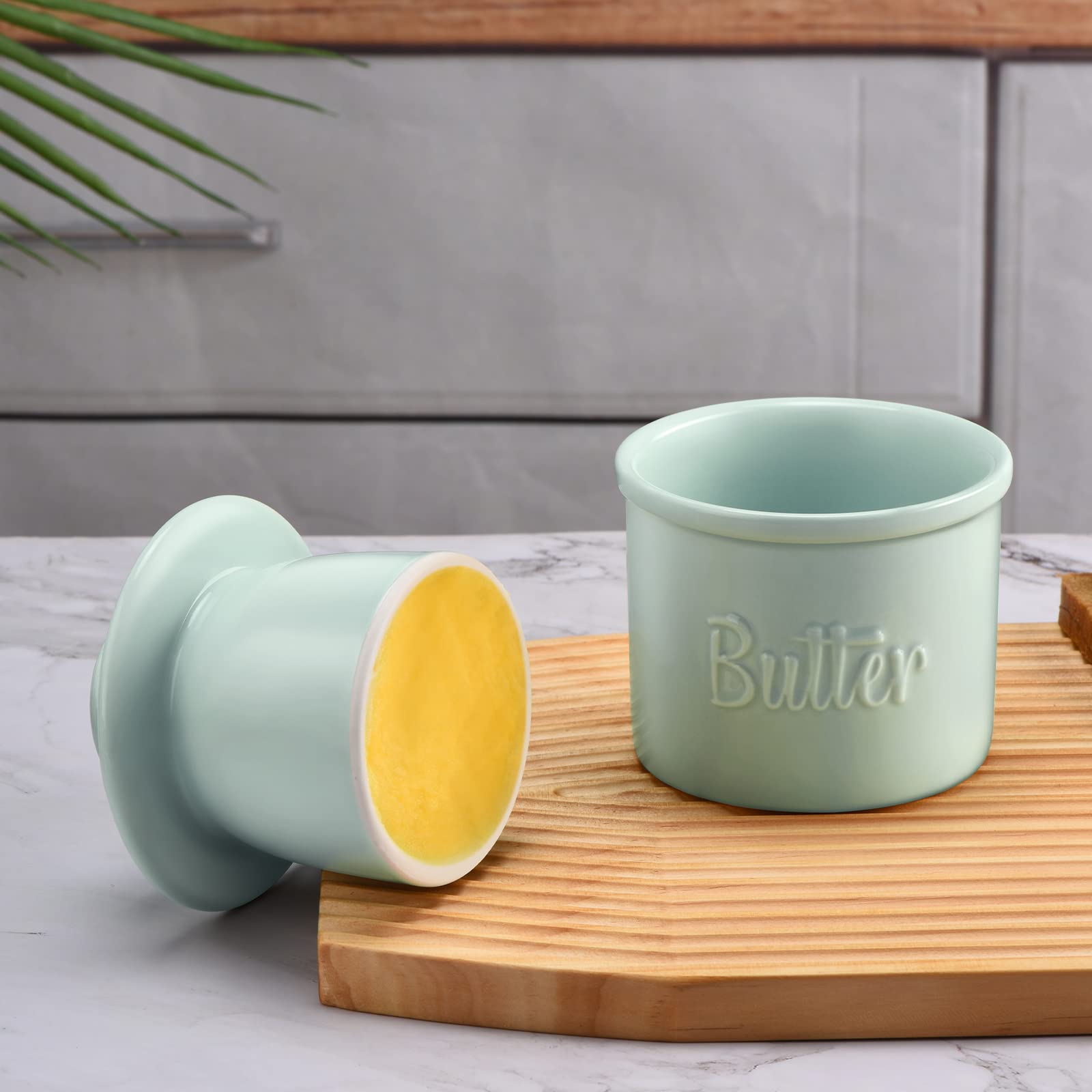 Porcelain French Butter Keeper with Spreader â€?Countertop Crock with Water Line