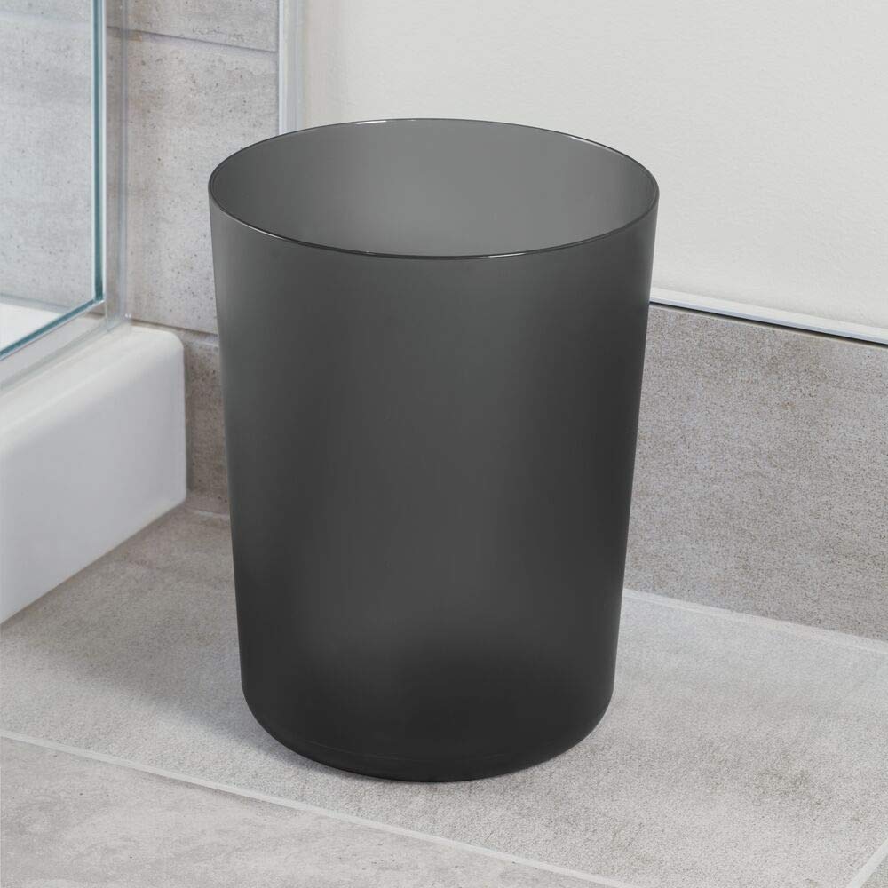Round Plastic Trash Can 7.64" x 10"
