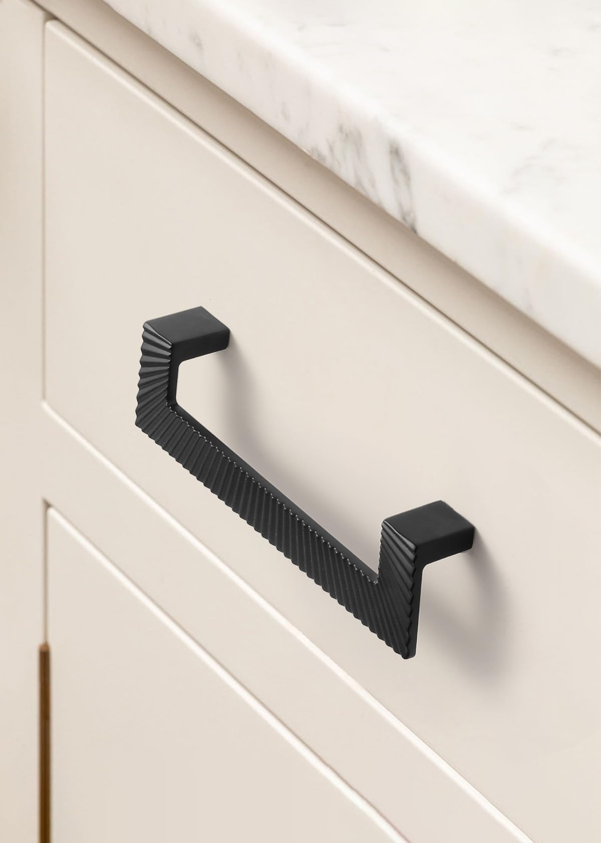 Cabinet Pulls 3-3/4" Hole Center Drawer Pulls Handles Hardware