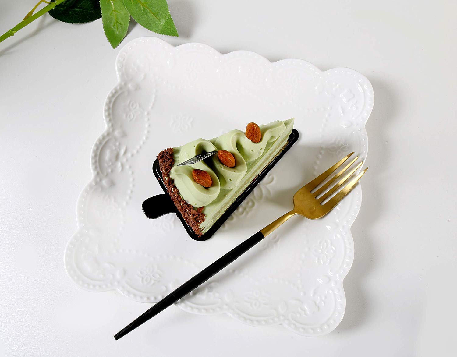 Elegant Square Embossed Lace Plate Bone China Dessert Plate Ceramic Plate Afternoon Tea