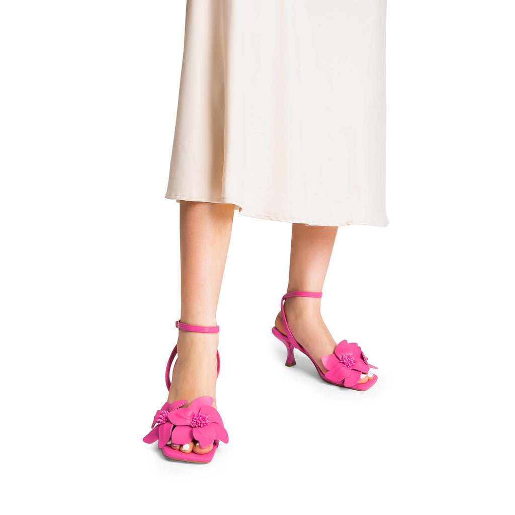 Women's Flower Wedding Heels Cute Square Toe Slingback Low Kitten Heels Sandals with Ankle Strap