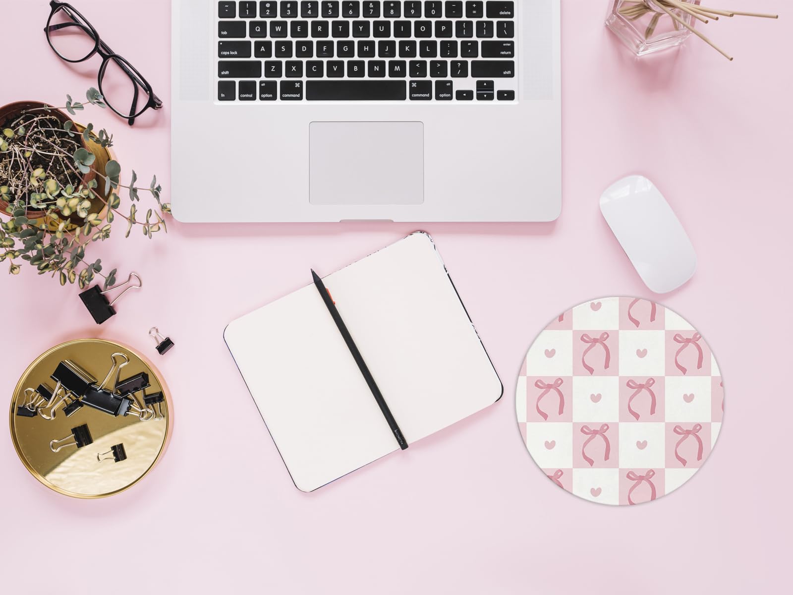Coquette Pink Bow Mouse Pad, Non-Slip Rubber Base Mousepads for Office Desk Decor, 8.7 x 8.7 Inch