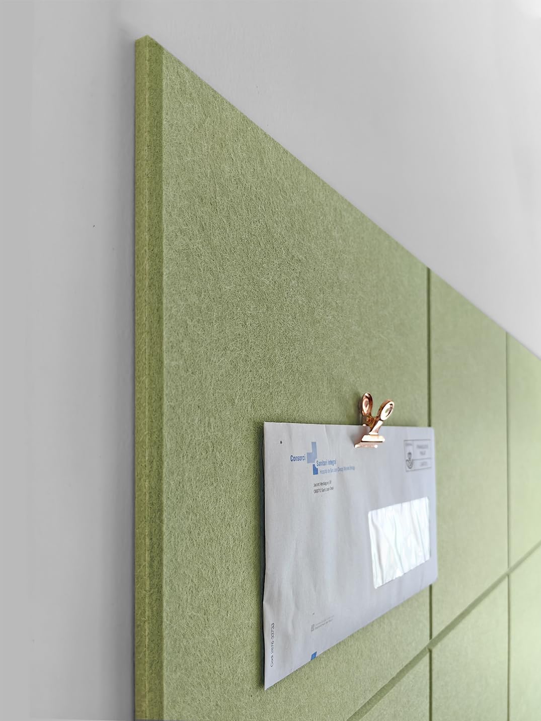 Large Cork Board Alternative - Felt Wall Tiles with Safe Removable Adhesive Tabs, Cork Wall Tiles Cork Board 47"x35" 12 Pack