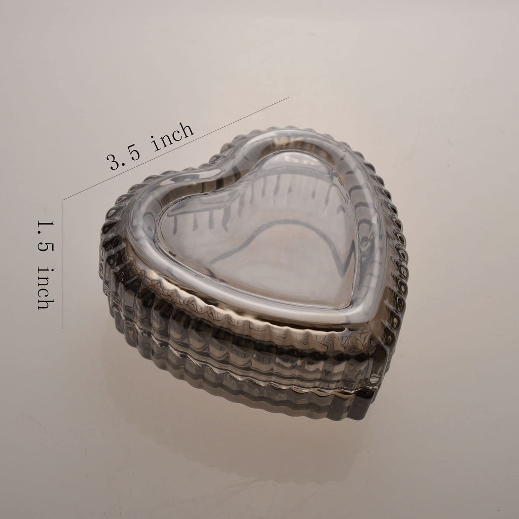 Heart-Shaped Crystal Glass Jewelry Box with Embossed Design and Lid