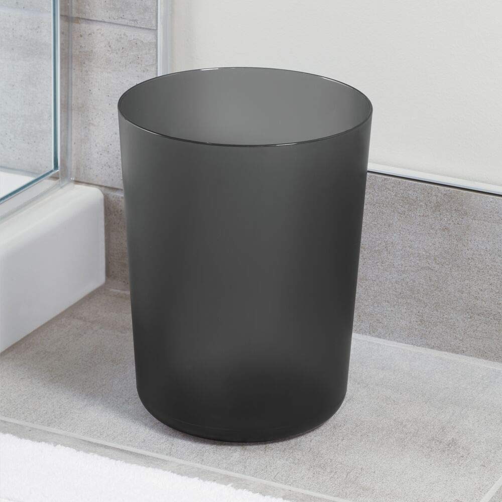 Round Plastic Trash Can 7.64" x 10"