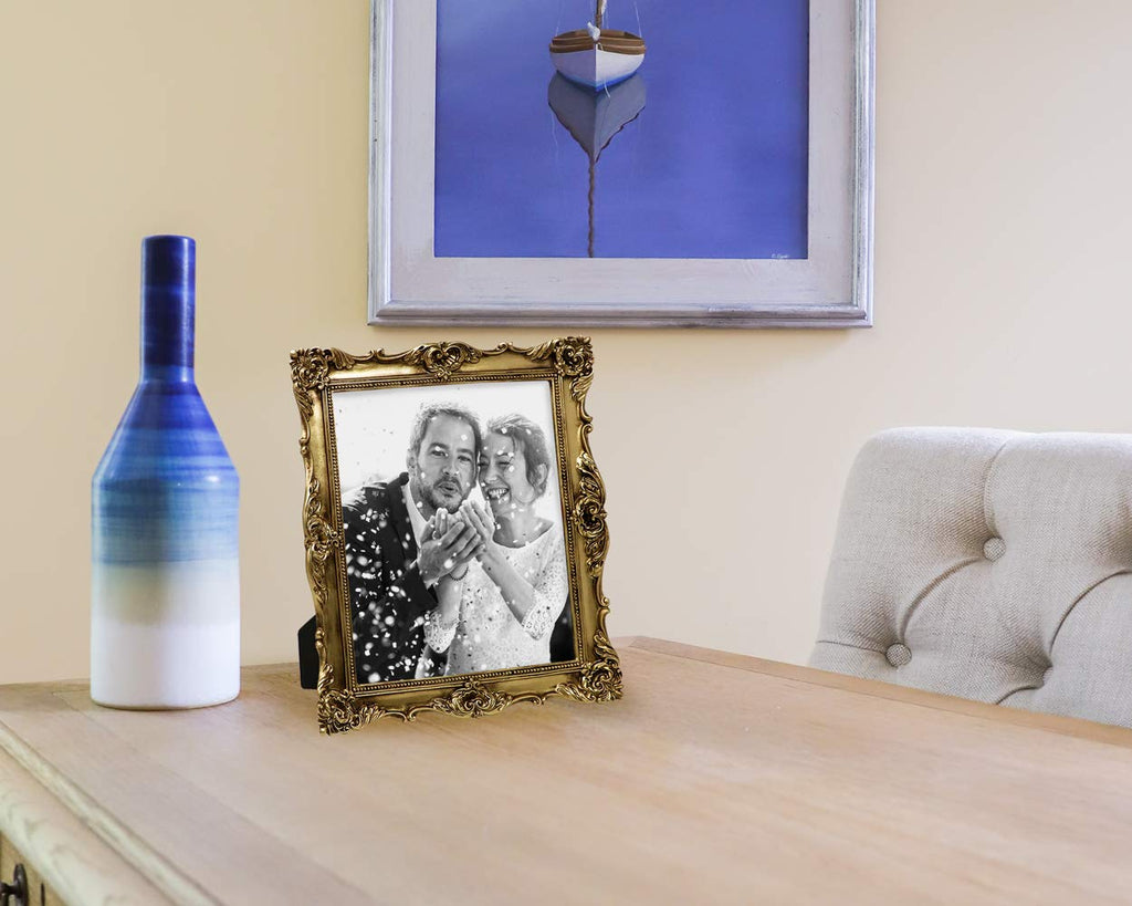 Resin Picture Frame â€?Handcrafted Floral Design with Easel for Tabletop and Wall Display