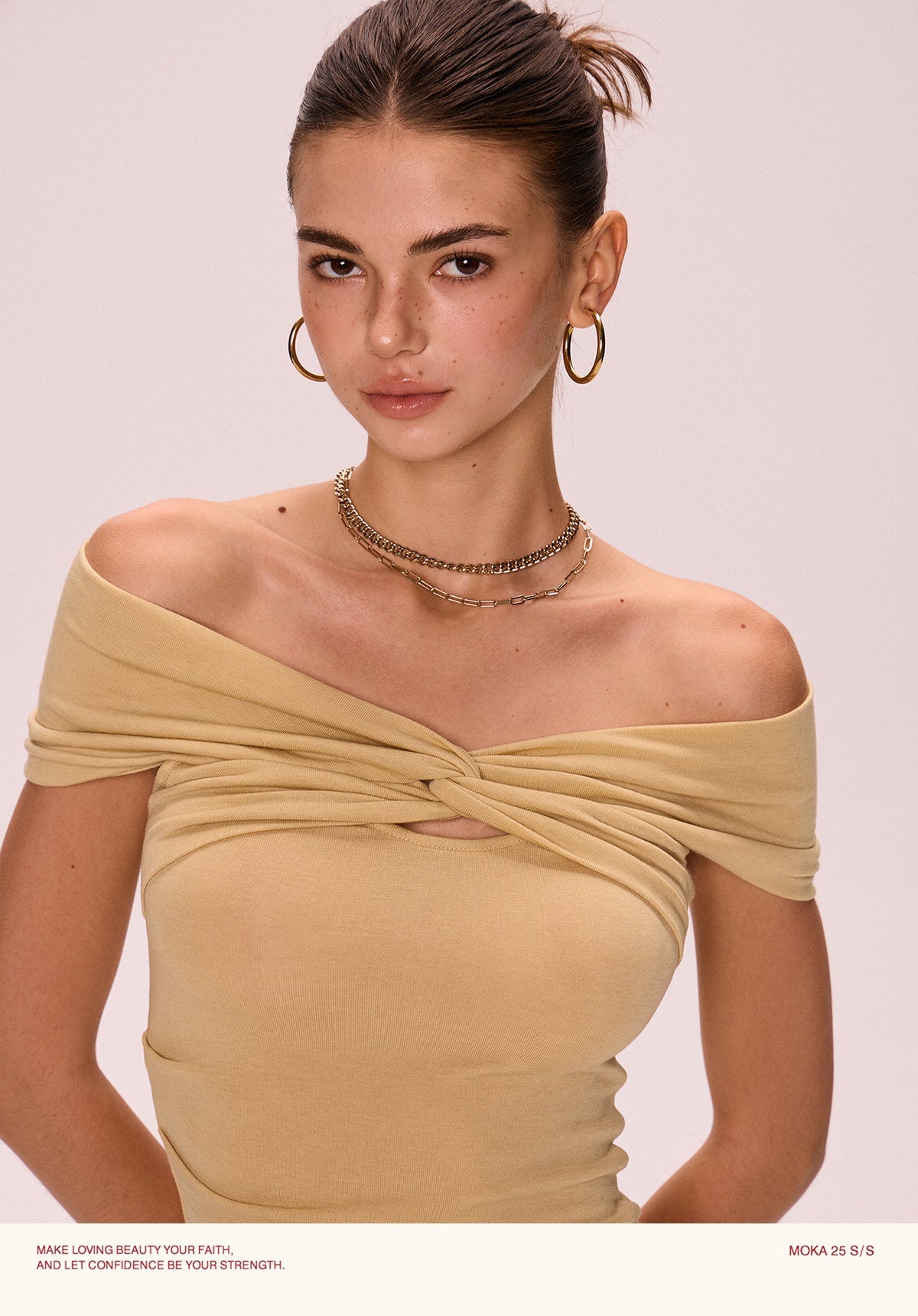 Off-the-shoulder Long Short-sleeved T-shirt Yellow Bottoming Shirt