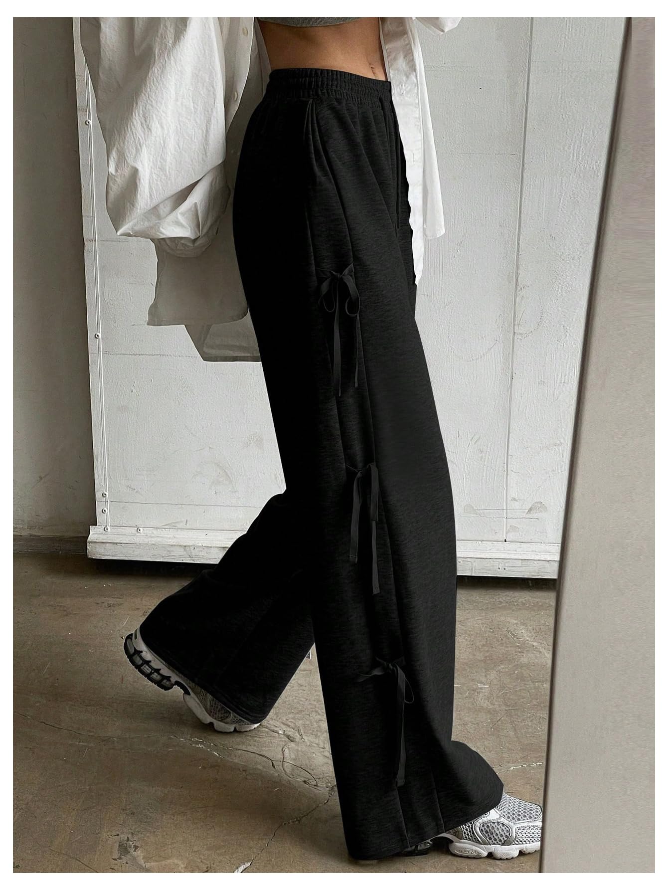 Women's Side Bow Tie Straight Leg Sweatpants Drawstring Elastic Waist Loose Athletic Sports Pants