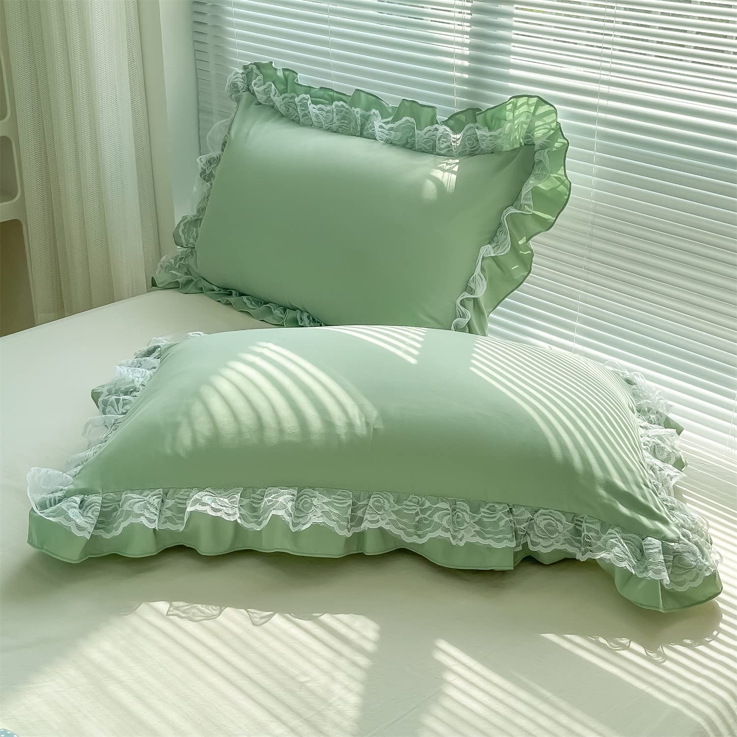 Chic Ruffle Lace Polyester Duvet Cover Set - Bedding-2 Piece Twin Duvet Cover with Zipper Closure - Ultra Soft and Light Weight