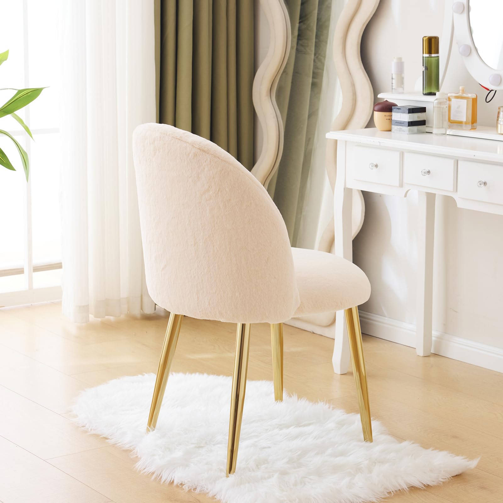 Cute, non-wheeled desk chair with backrest, fluffy cushion, cozy makeup chair with adjustable golden legs