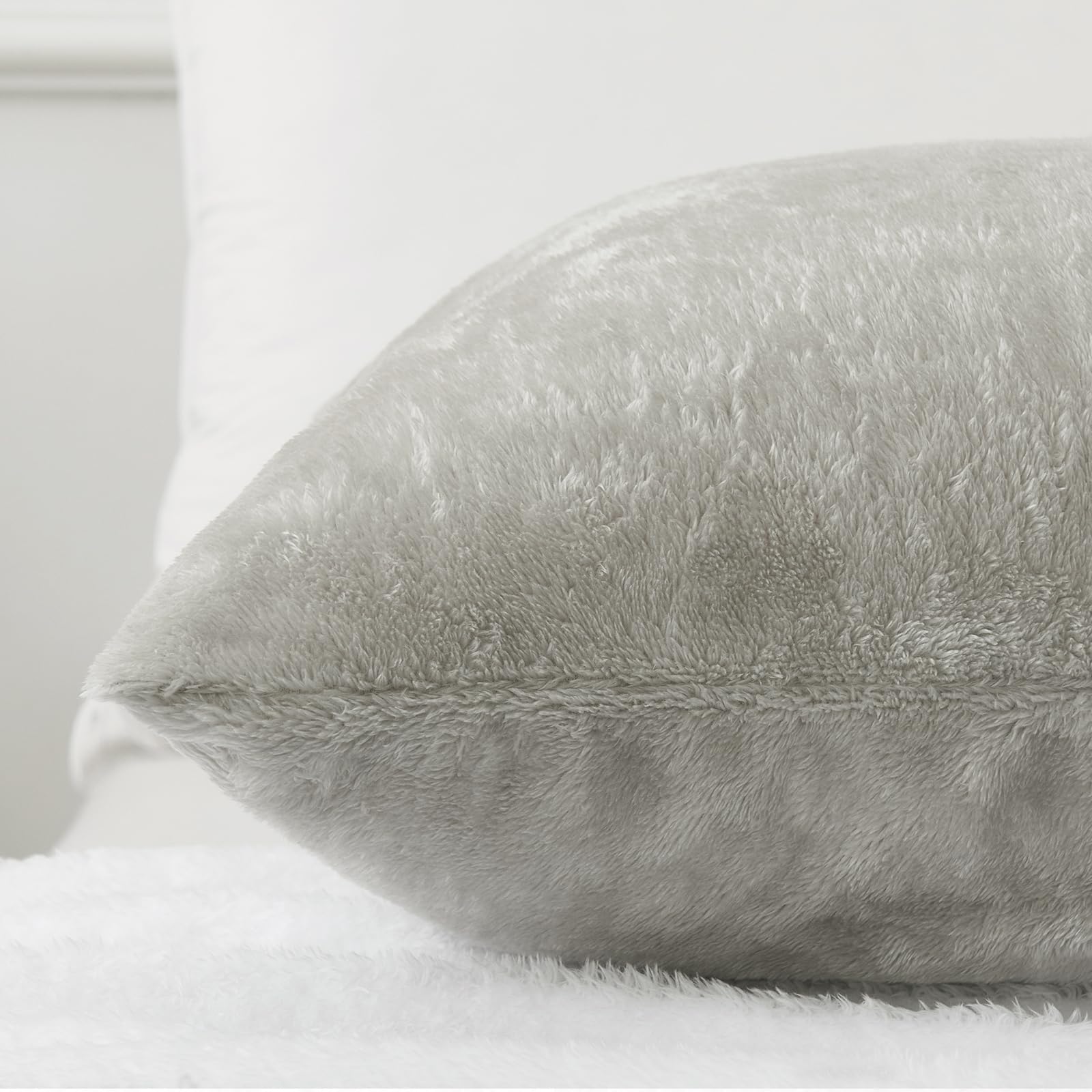 Faux Fur Pillow Cases Set of 2, Luxury Ultra Soft Fuzzy Pillowcases, Fluffy Plush Velvet Pillow Covers with Zipper, Cozy Warmth and No Shedding