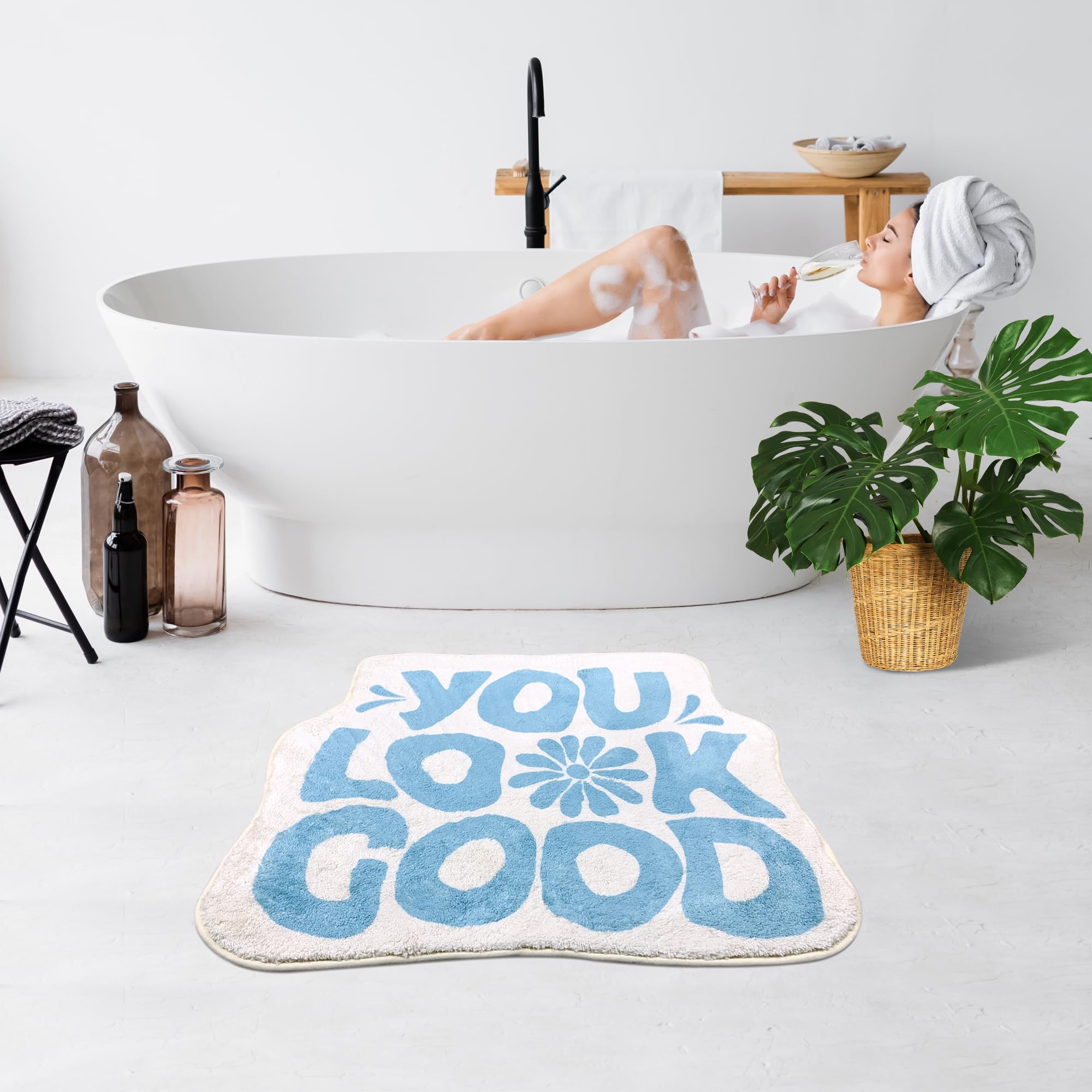 You Look Good Bath Mat Flower Bathroom Rug, Soft Absorbent Water Non Slip Rug, Superior Washable Microfiber (21"x25")