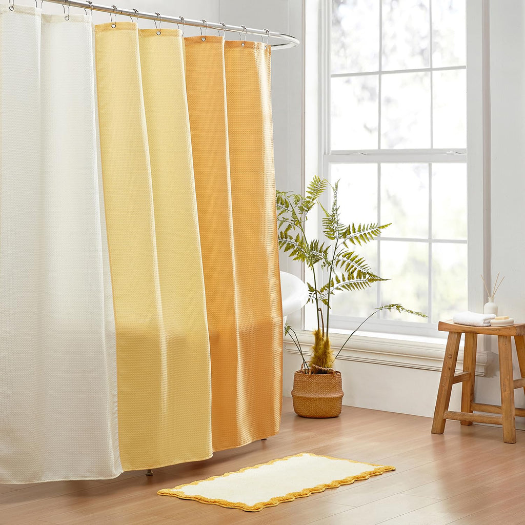 Wavy Bath Mat with Scalloped Ripple Design, Microfiber Absorbent Non Slip Tufted Rug