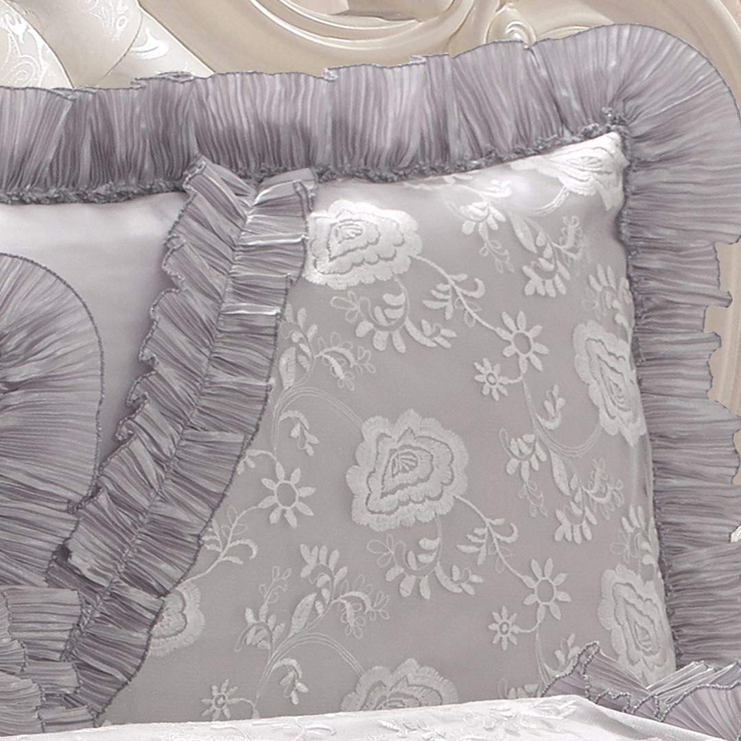 Floral Luxurious Comforter Set