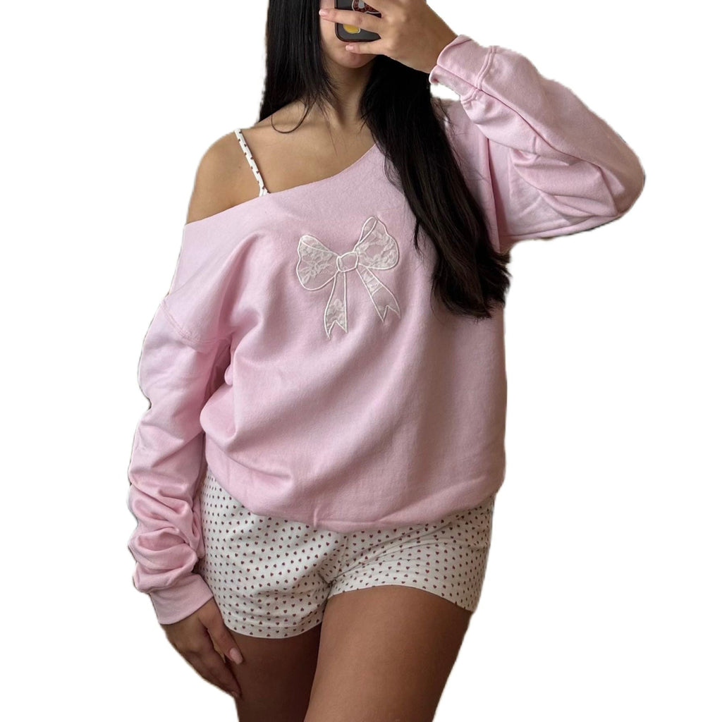 Women Y2k Off Shoulder Sweatshirt Long Sleeve Bow Print Pullover Top Vintage Graphic Sweatshirt