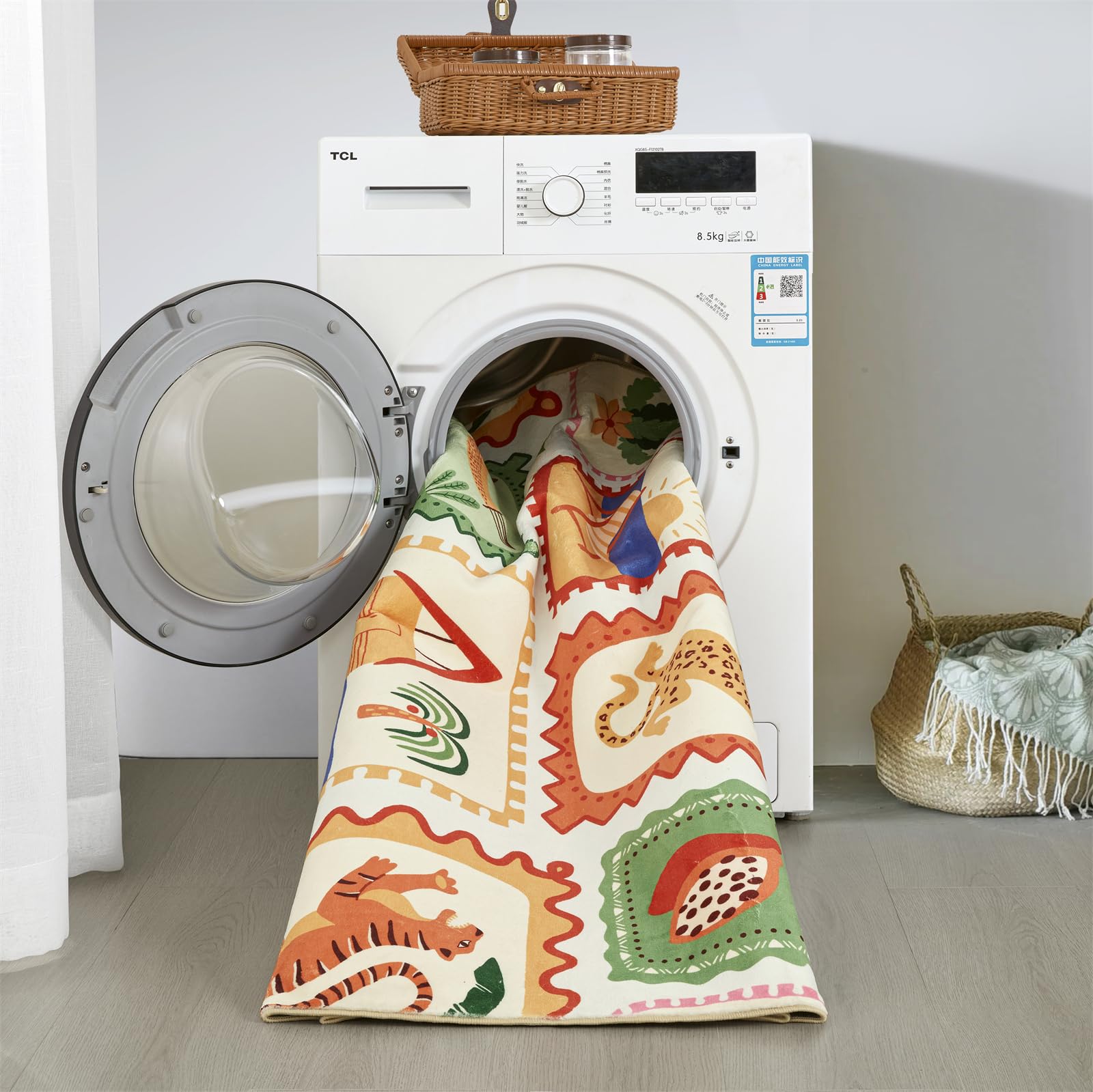 Summer Tropical Area Rug in Green and Orange Washable, Checkered Abstract Jungle Animals Cute Fun Aesthetic Throw Rug Accent Carpet for Bedroom Entryway Living Room Dorm Nursery