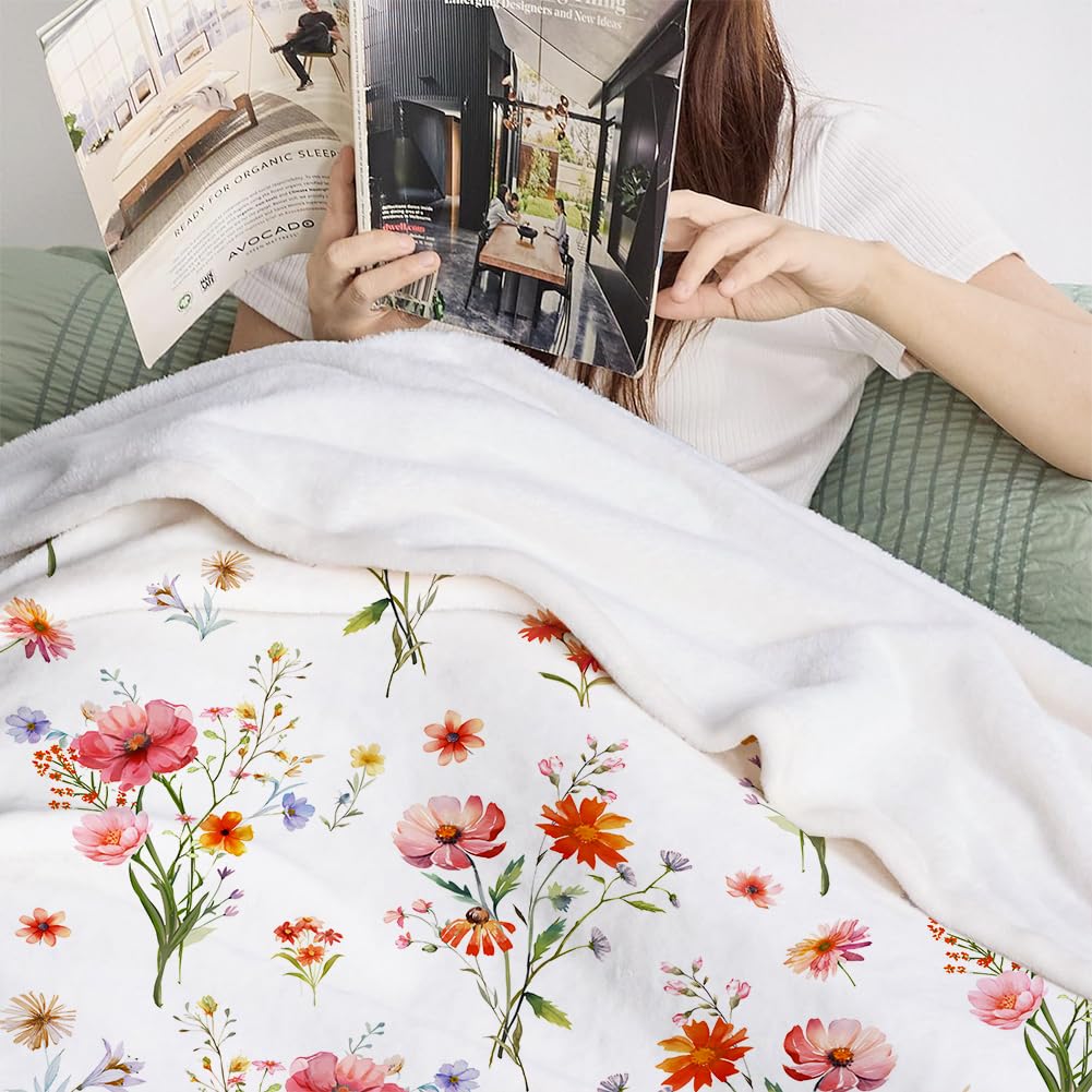 Super Soft Cozy Throw Blanket Flannel Fleece Lightweight Fuzzy Comfy Blankets for Couch Sofa Bed