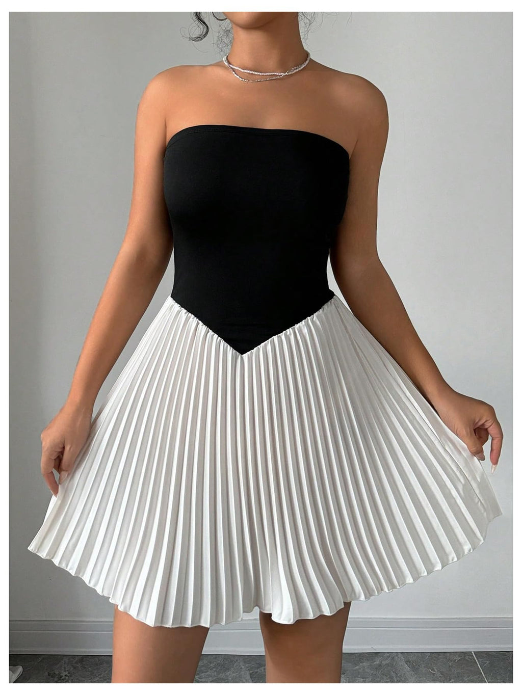 Women's Colorblock Strapless Tube Top Dress Backless Ruffled Pleated A Line Mini Dresses