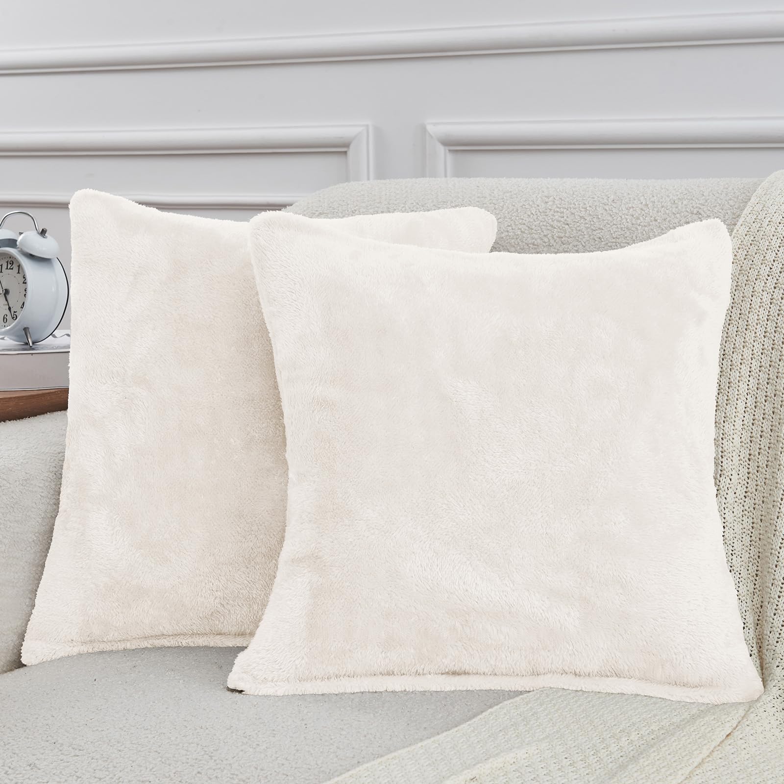 Faux Fur Pillow Cases Set of 2, Luxury Ultra Soft Fuzzy Pillowcases, Fluffy Plush Velvet Pillow Covers with Zipper, Cozy Warmth and No Shedding