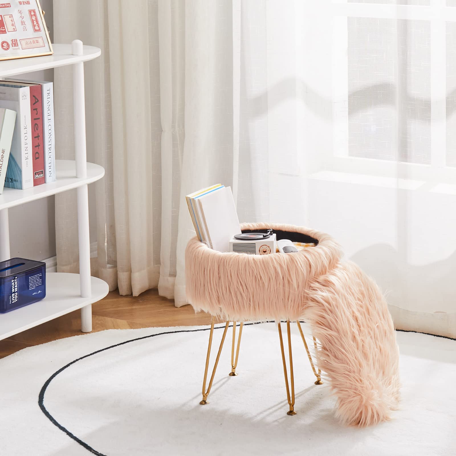 Faux Fur Storage Ottoman Round Furry Vanity Stool Marble Grain Tray Coffee Table Compact Footrest Stool with 4 Metal Legs Soft Makeup Seat Foot Stools for Living Room Bedroom Entryway