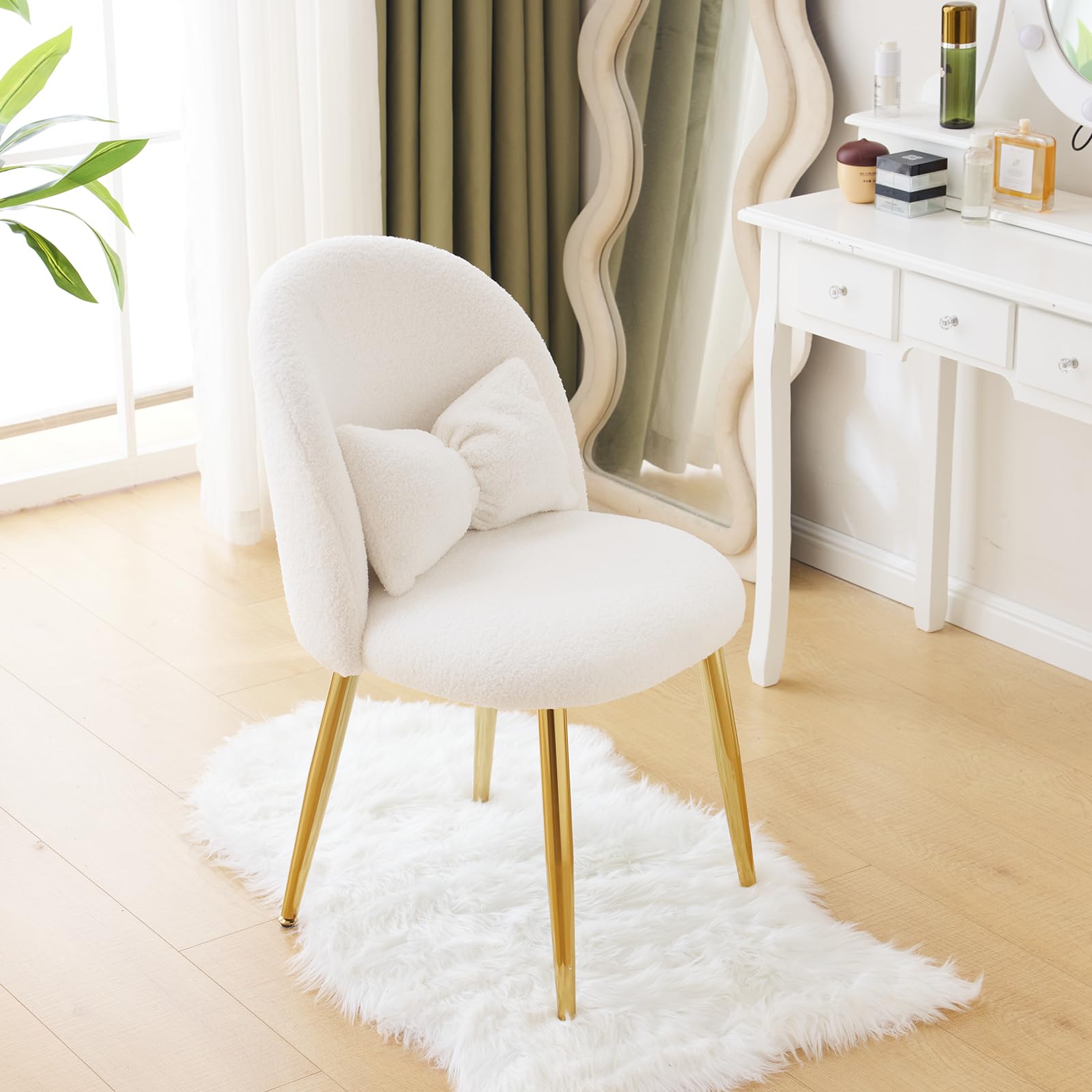 Cute, non-wheeled desk chair with backrest, fluffy cushion, cozy makeup chair with adjustable golden legs