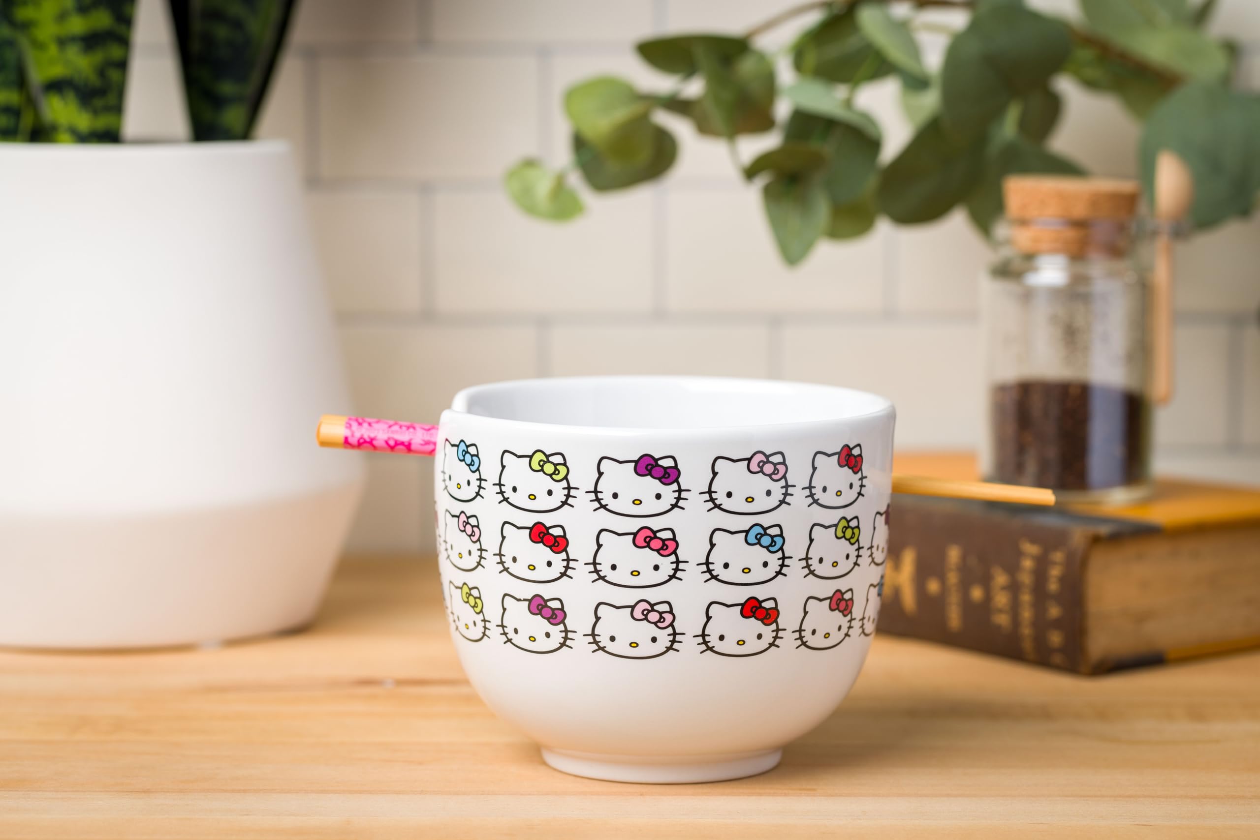 Ceramic Sanrio Hello Kitty Ramen Noodle Rice Bowl with Chopsticks, Microwave Safe