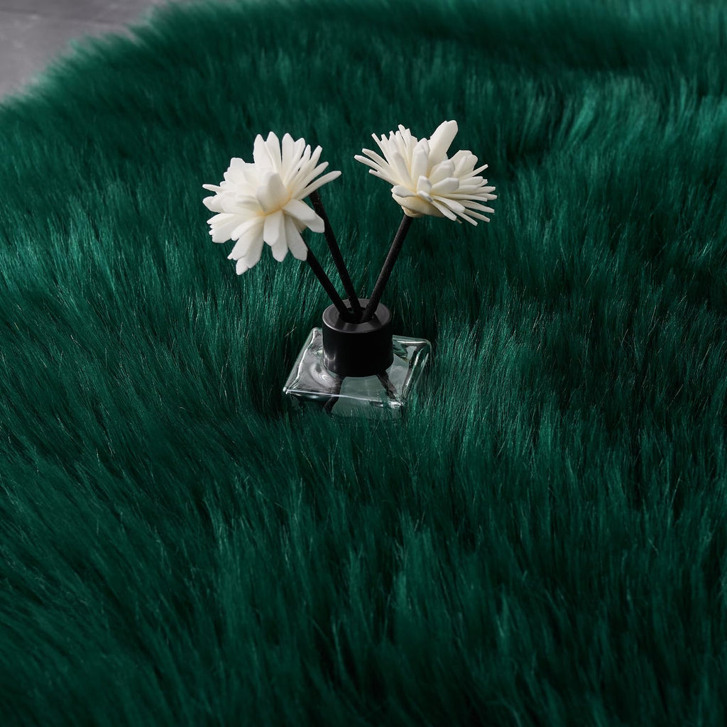 Ultra Soft Faux Fluffy/Fuzzy Shaggy Area Rug - Fur Chair Cover Seat Pad