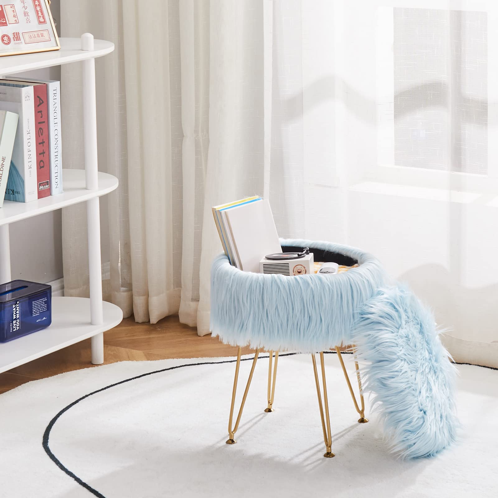 Faux Fur Storage Ottoman Round Furry Vanity Stool Marble Grain Tray Coffee Table Compact Footrest Stool with 4 Metal Legs Soft Makeup Seat Foot Stools for Living Room Bedroom Entryway