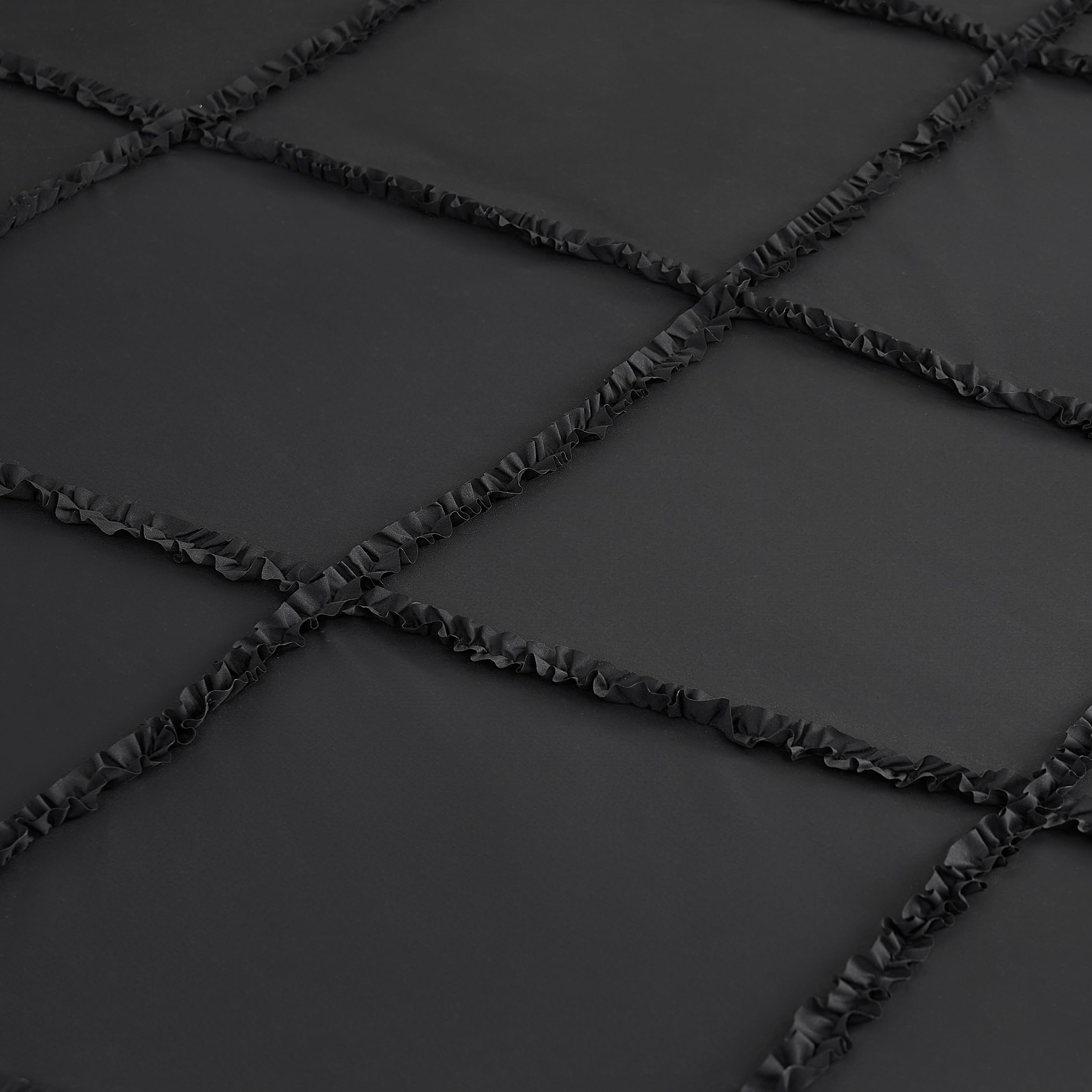 Juicy Couture Diamond Queen Comforter Set - Ruffle 3-Piece Machine Washable Reversible Bedding Comforter Set