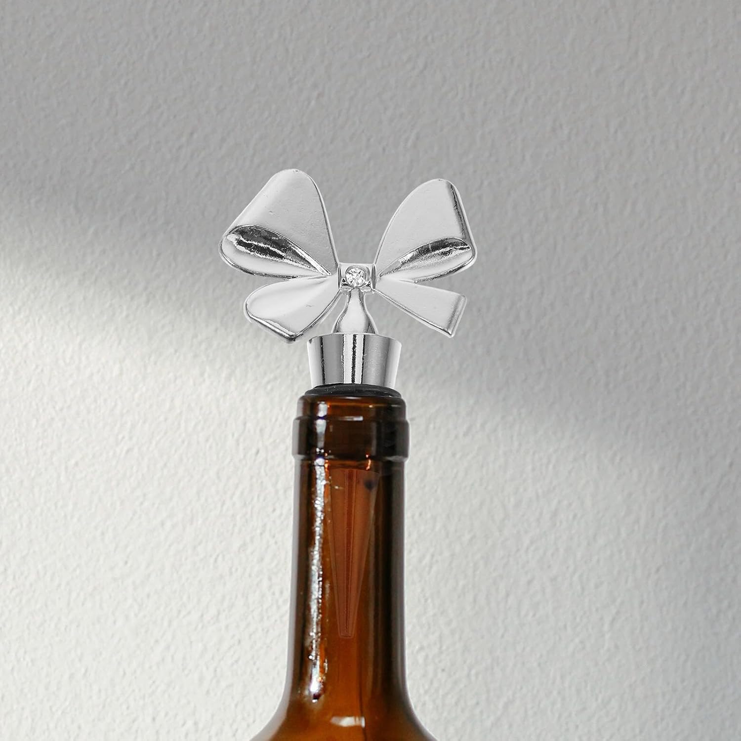 Cute Bow Tie Bottle Stopper, Alloy Silicone Wine Stopper, Reusable Beverage Bottle Stopper, 15-20mm