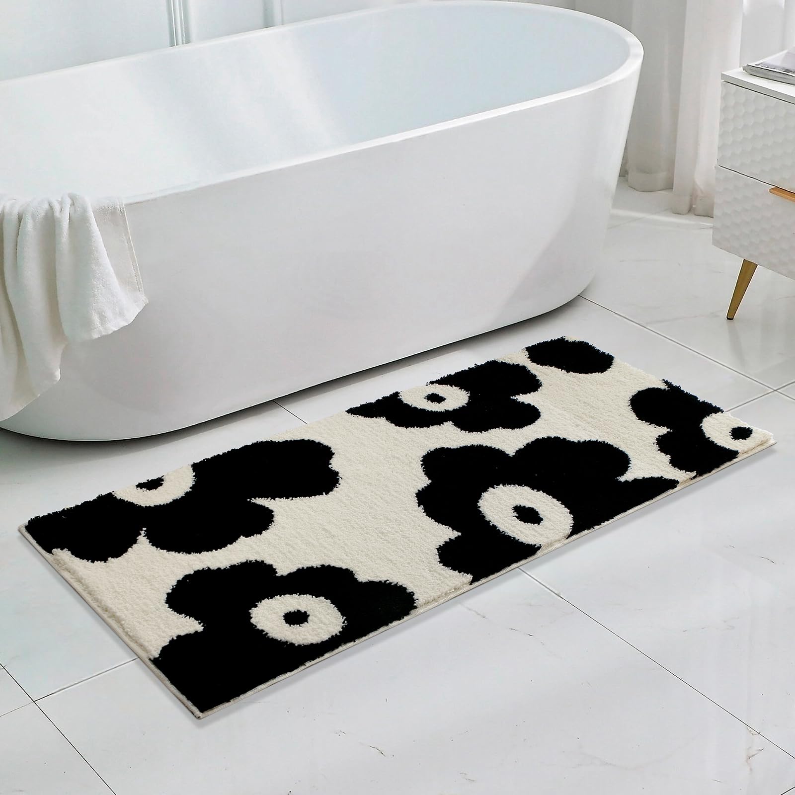 Cute Bath Mat for Bathroom Soft Super Absorbent Non Slip TPR Backing, Quick Drying, Machine Washable Bath