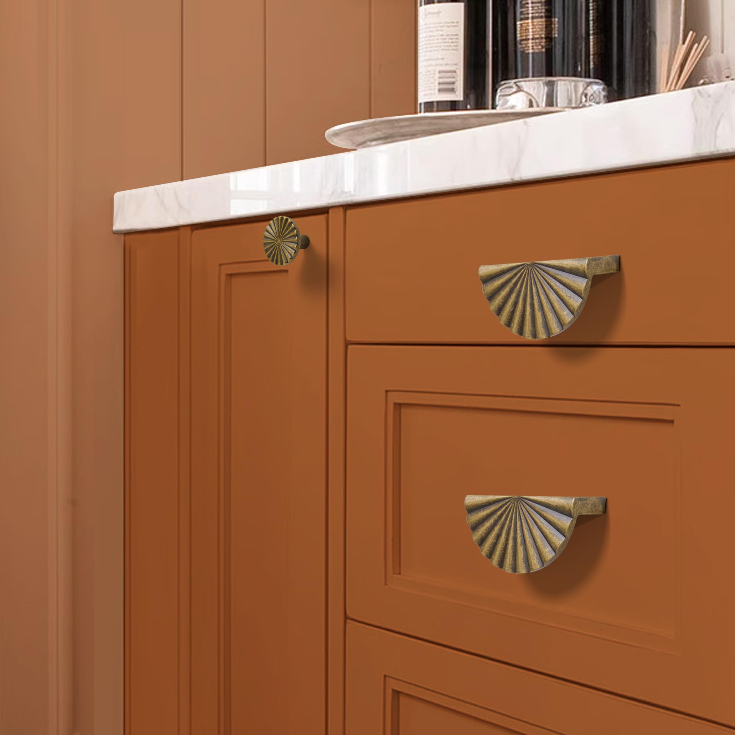 Gold Cabinet Pulls Cup Flat Drawer Handles Sunflower Handle Unique Hardware for Furniture Door Wardrobe Hardware