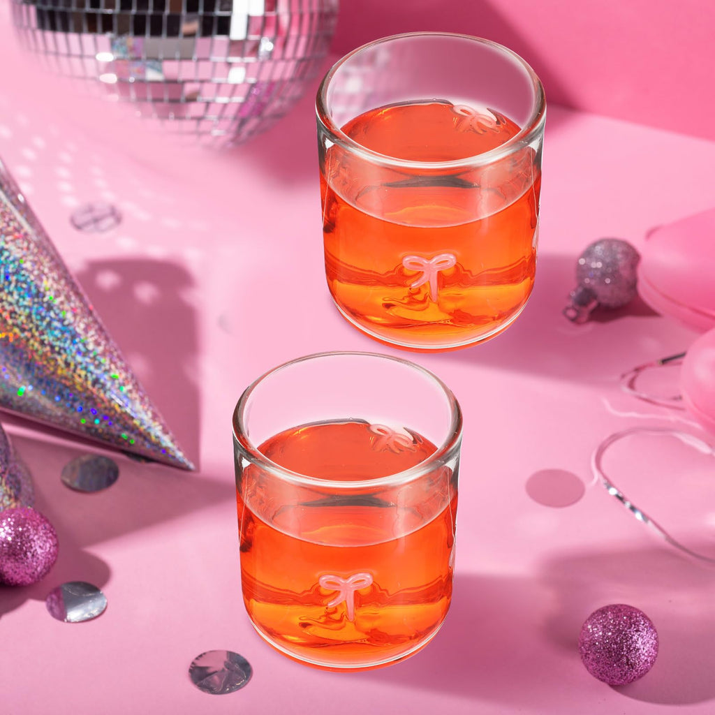 Skylety 2 Pack Bow Icon Juice Glass Coquette Bow Aesthetic Cup 14 ounce Double Old Fashioned Icon Handblown Cocktail glasses for Women Friend Party(Pink)