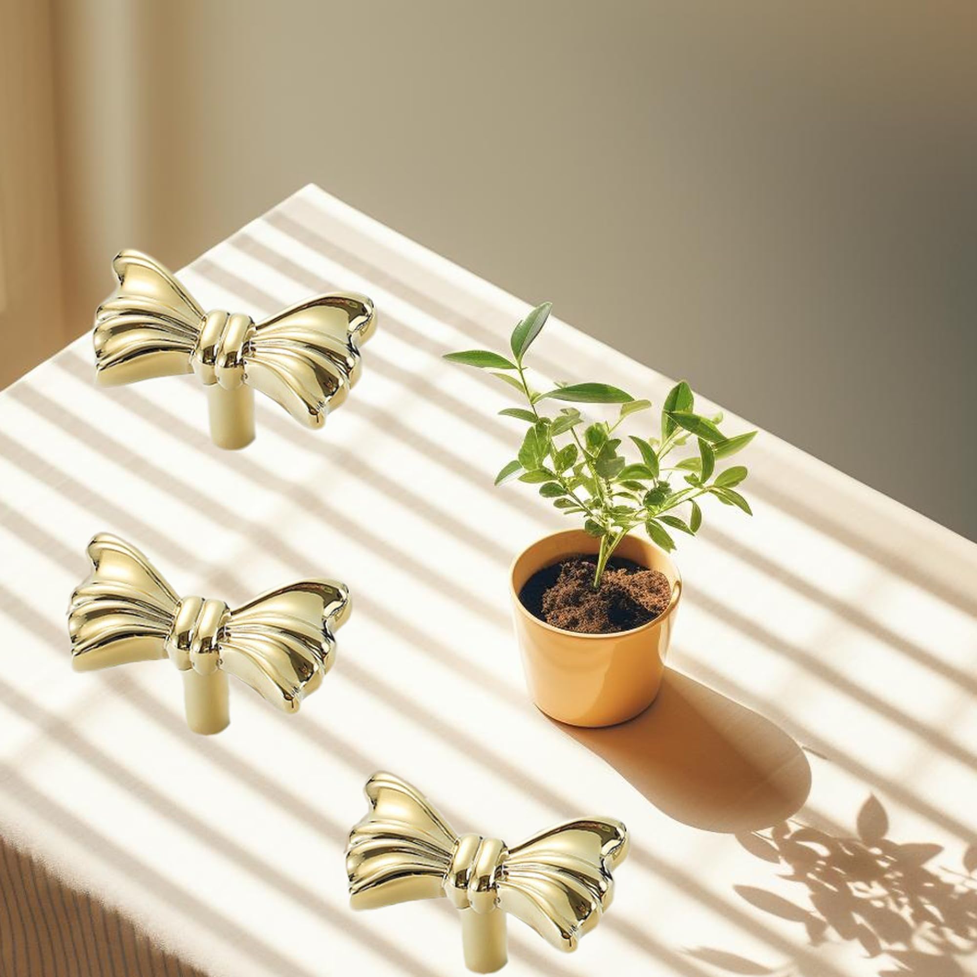 Gold Brass Small Bow Knobs Cute Dresser Drawer Handles Kitchen Cabinet Pulls Art Deco Single Hole Decorative Knobs Modern Furniture Hardware for Closet Cupboard