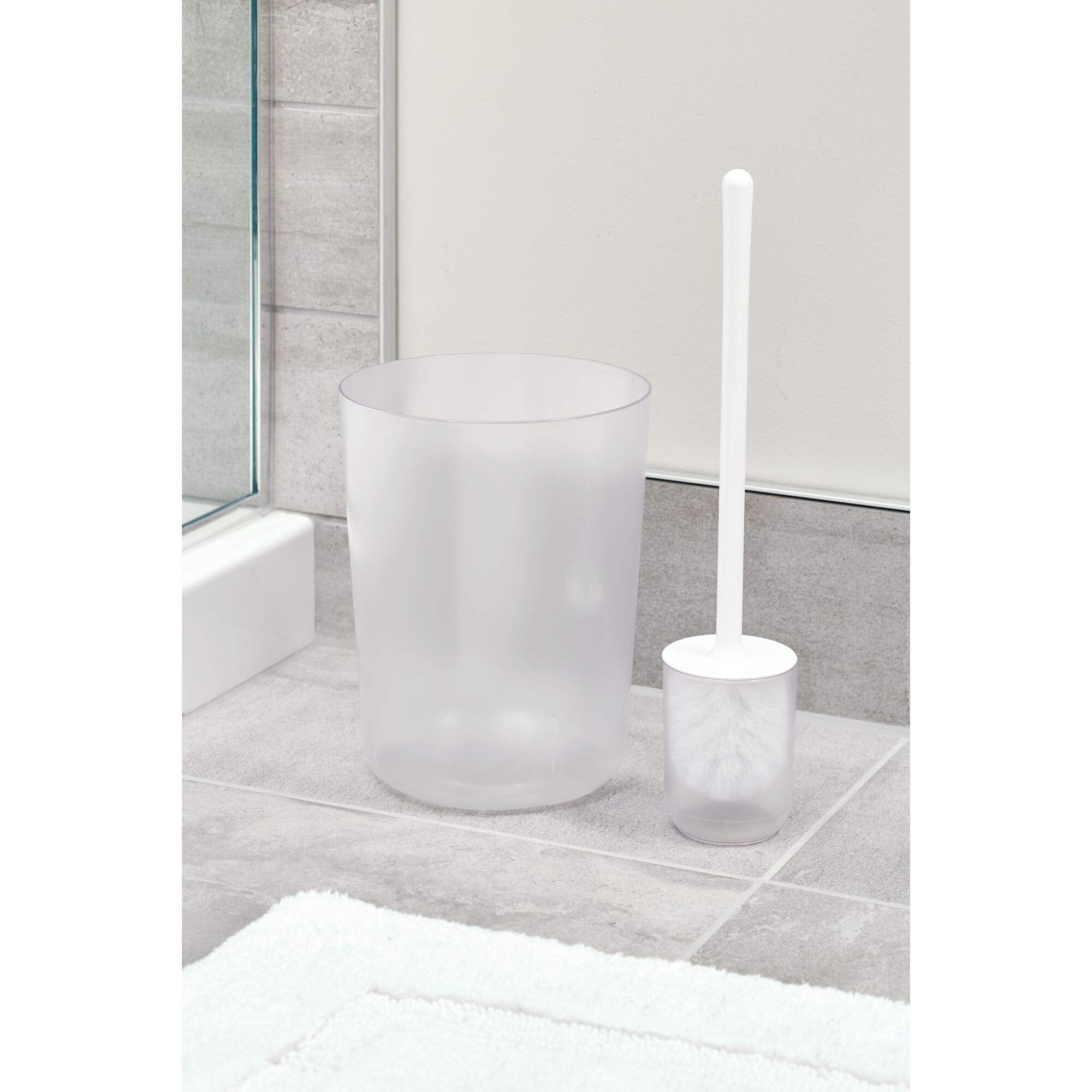 Round Plastic Trash Can 7.64" x 10"