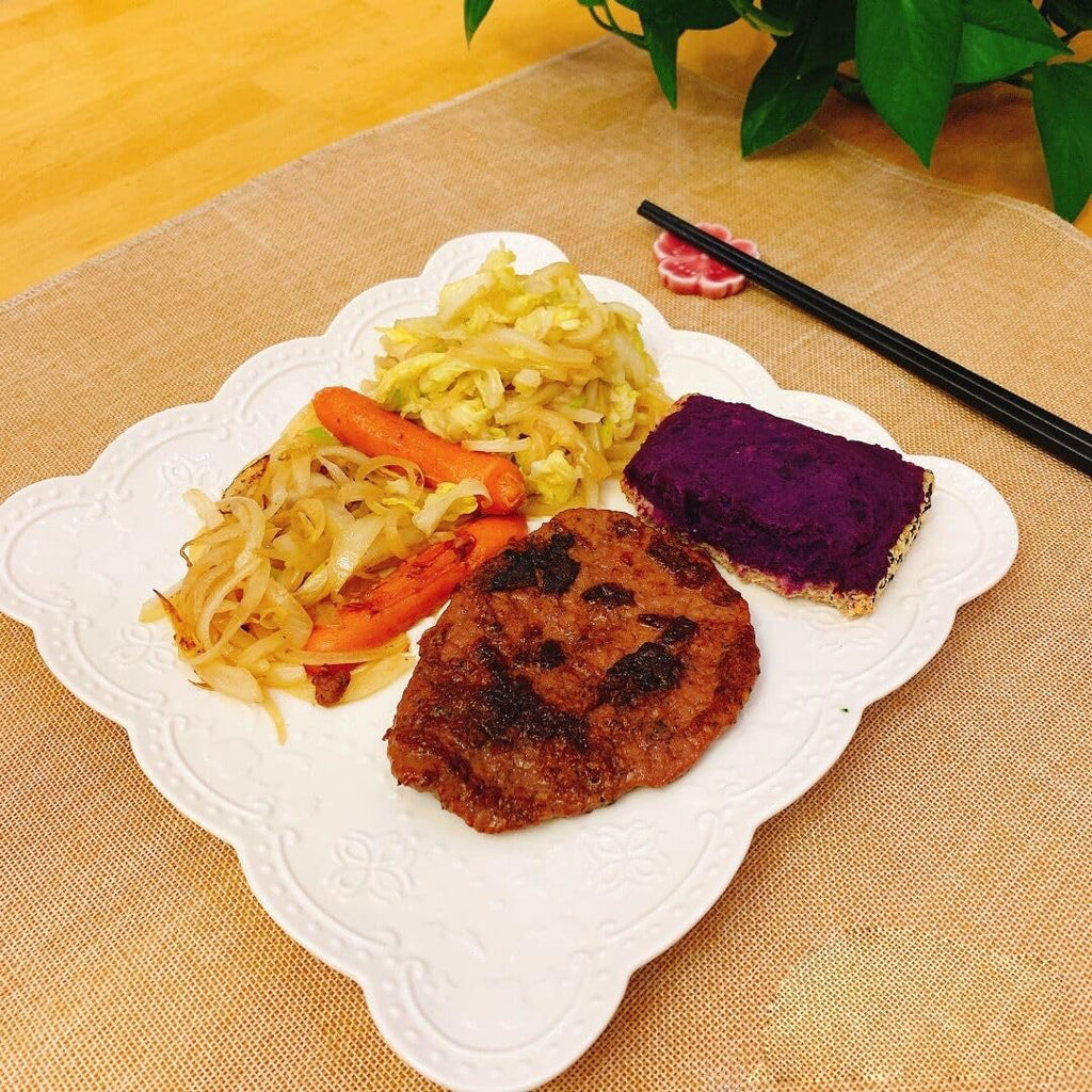 Elegant Square Embossed Lace Plate Bone China Dessert Plate Ceramic Plate Afternoon Tea