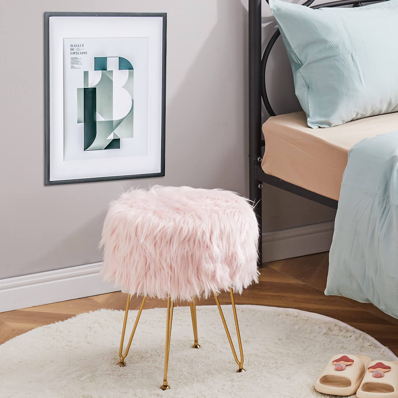Faux Fur Storage Ottoman Round Furry Vanity Stool Marble Grain Tray Coffee Table Compact Footrest Stool with 4 Metal Legs Soft Makeup Seat Foot Stools for Living Room Bedroom Entryway