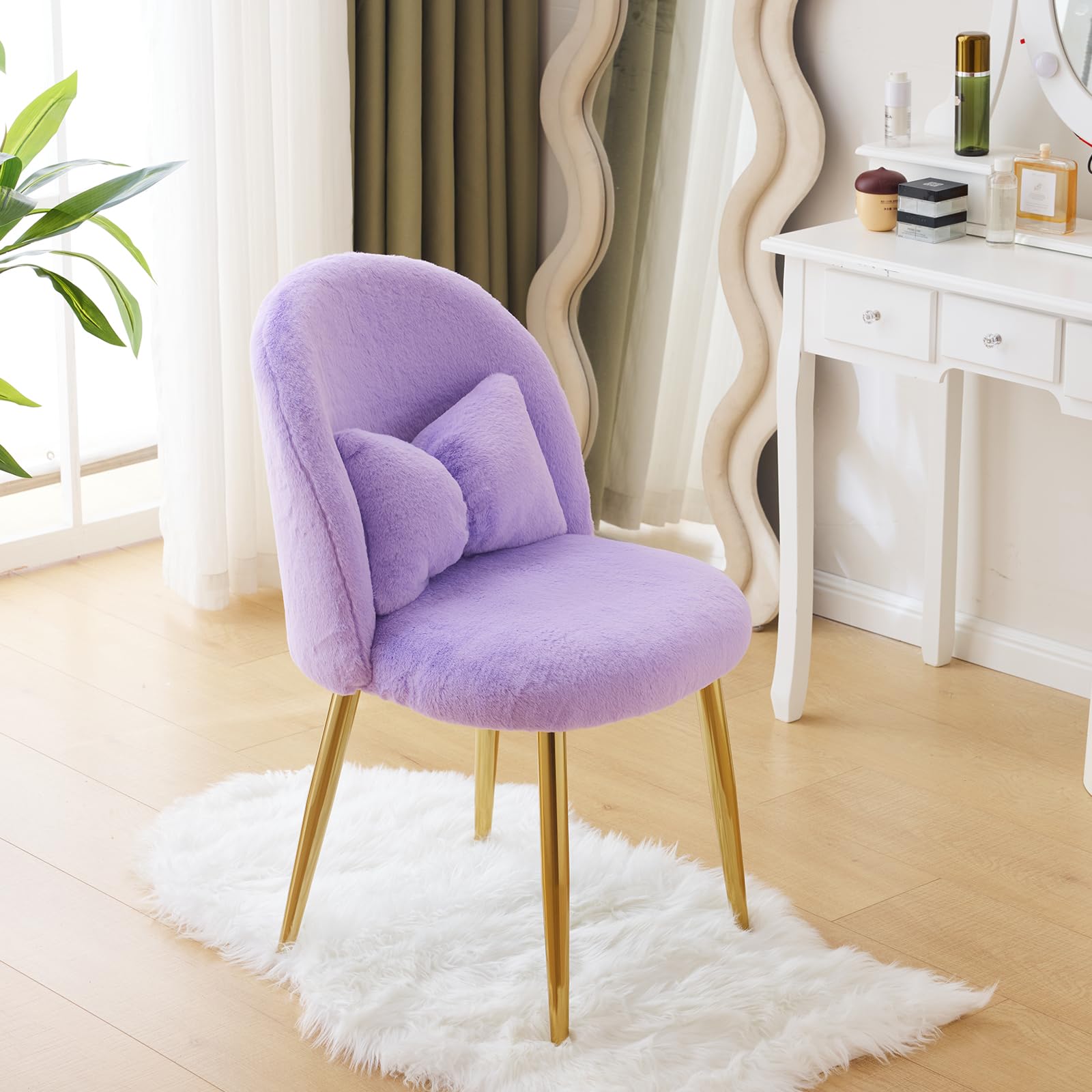 Cute, non-wheeled desk chair with backrest, fluffy cushion, cozy makeup chair with adjustable golden legs
